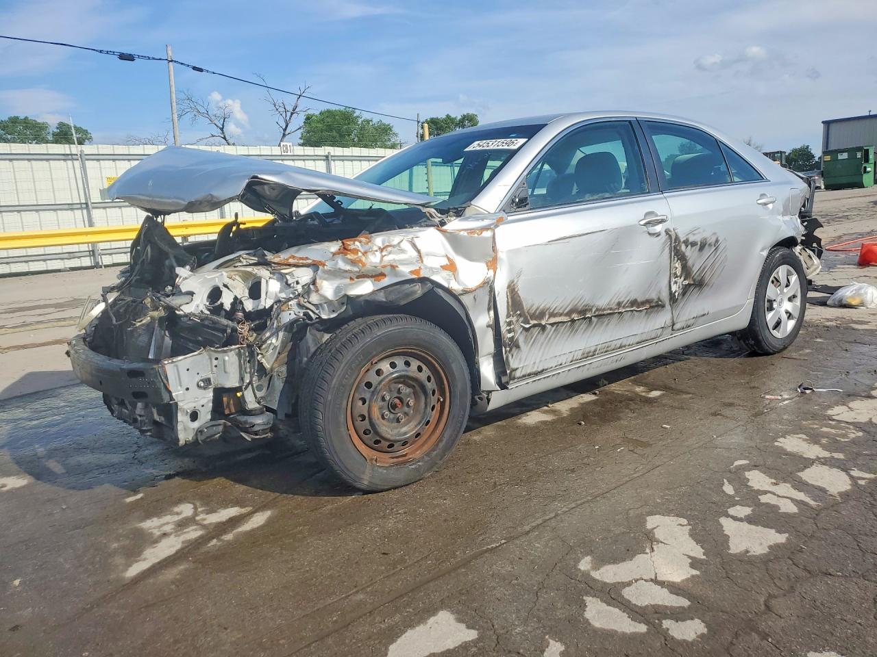 2009 Toyota Camry Le Silver vin: 4T1BE46K59U845177