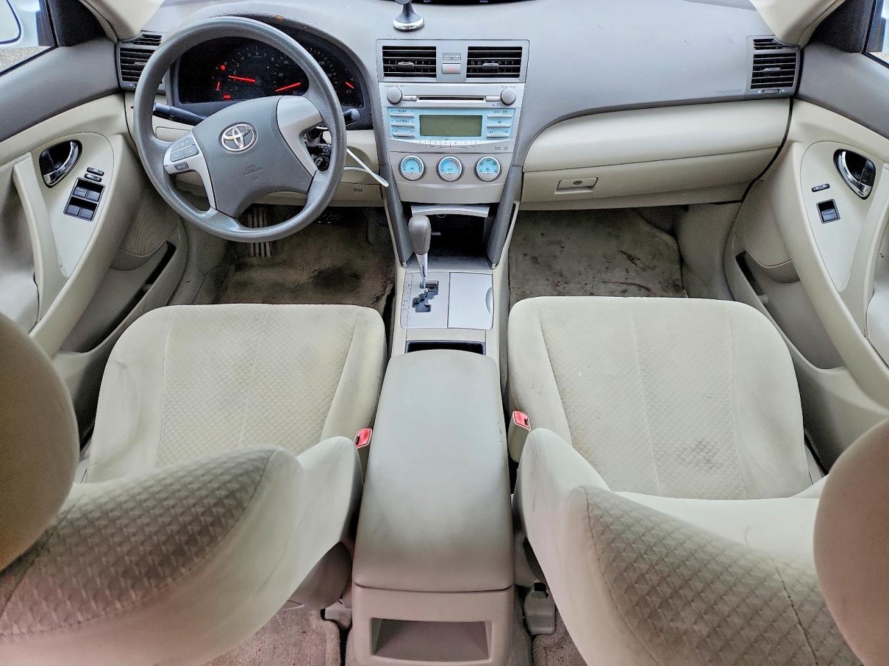 2009 Toyota Camry Base White vin: 4T1BE46K59U874937