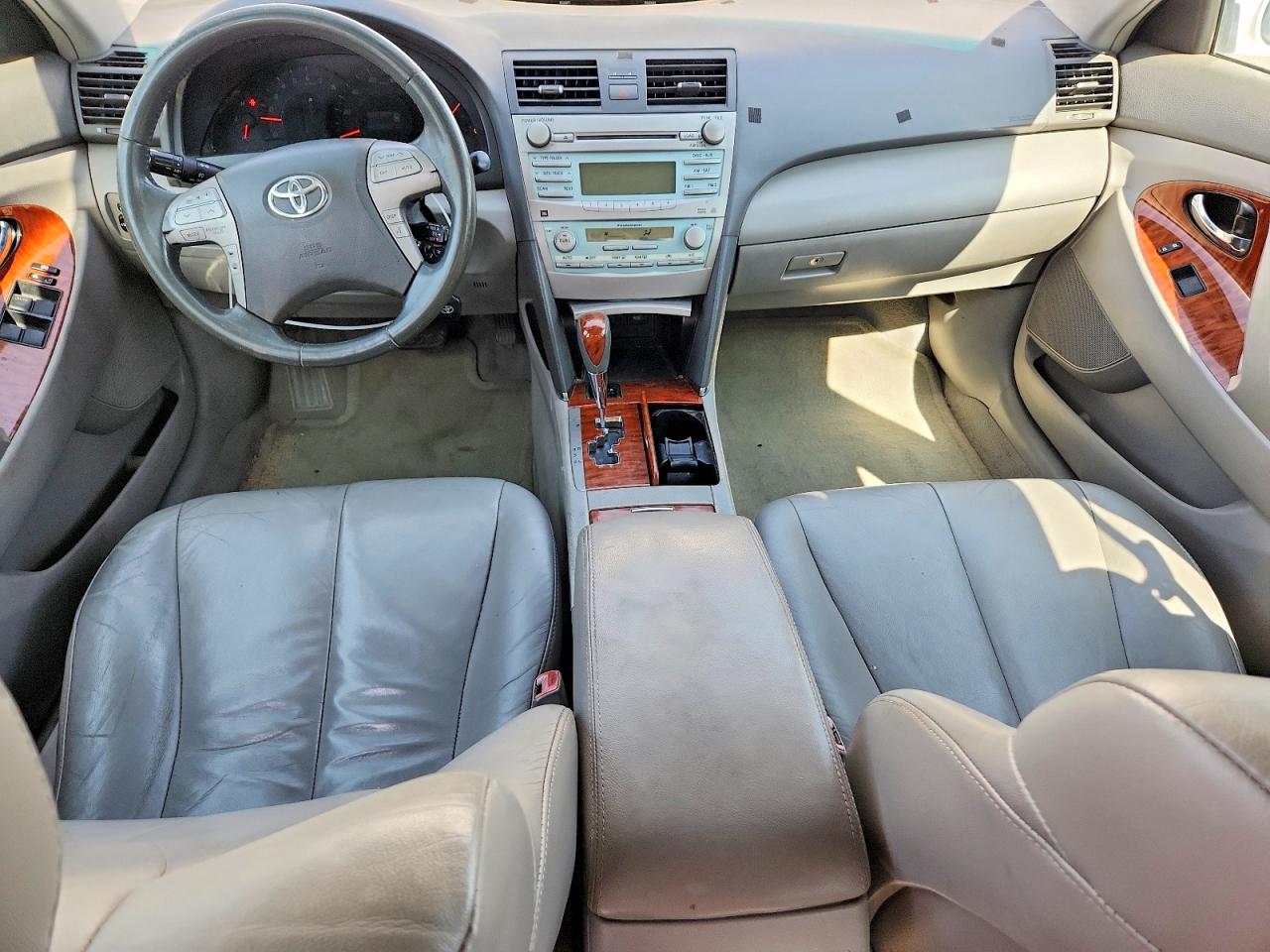 2009 Toyota Camry Xle White vin: 4T1BE46K59U892175
