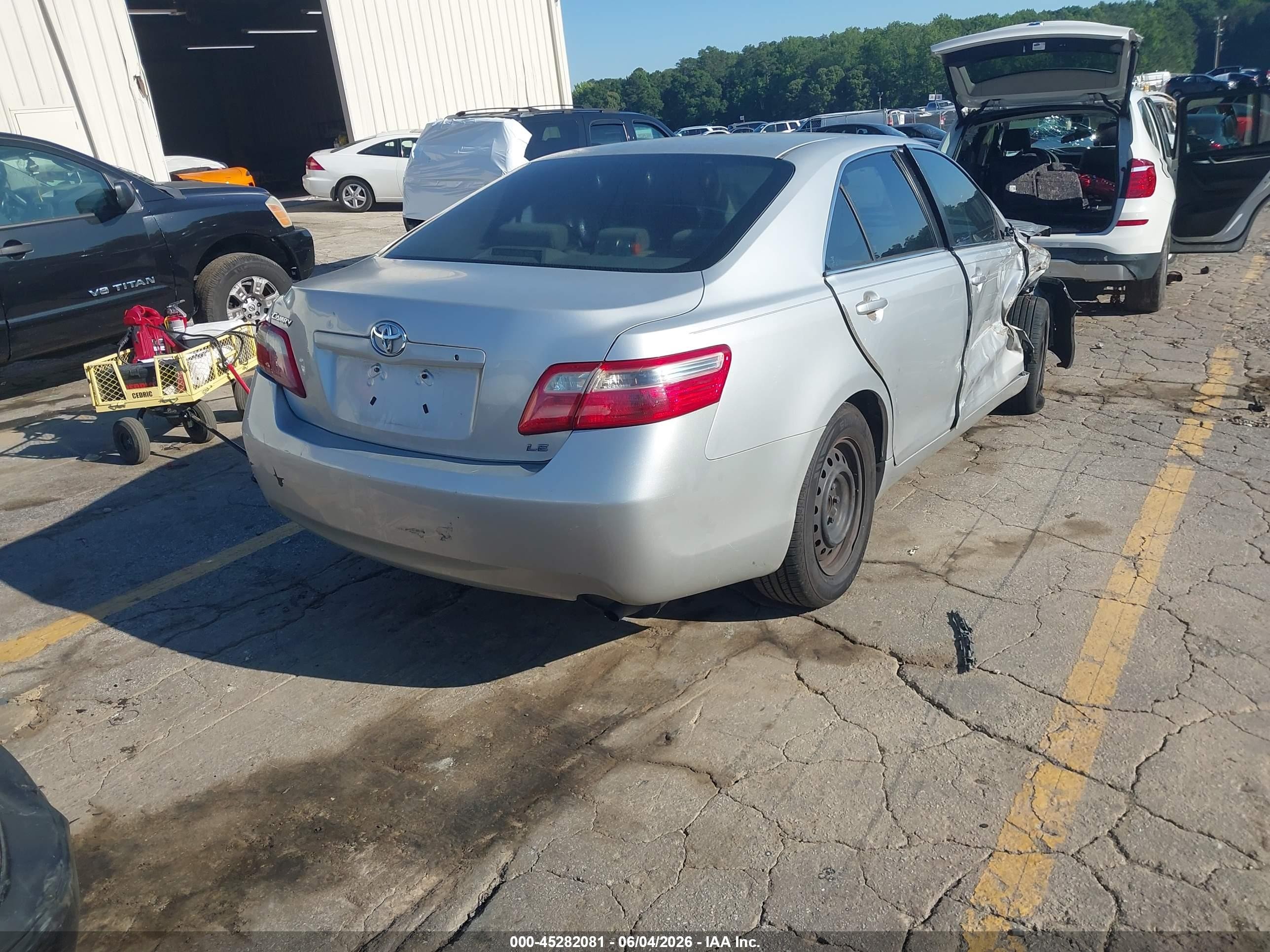 2007 Toyota Camry Le Silver vin: 4T1BE46K67U015952