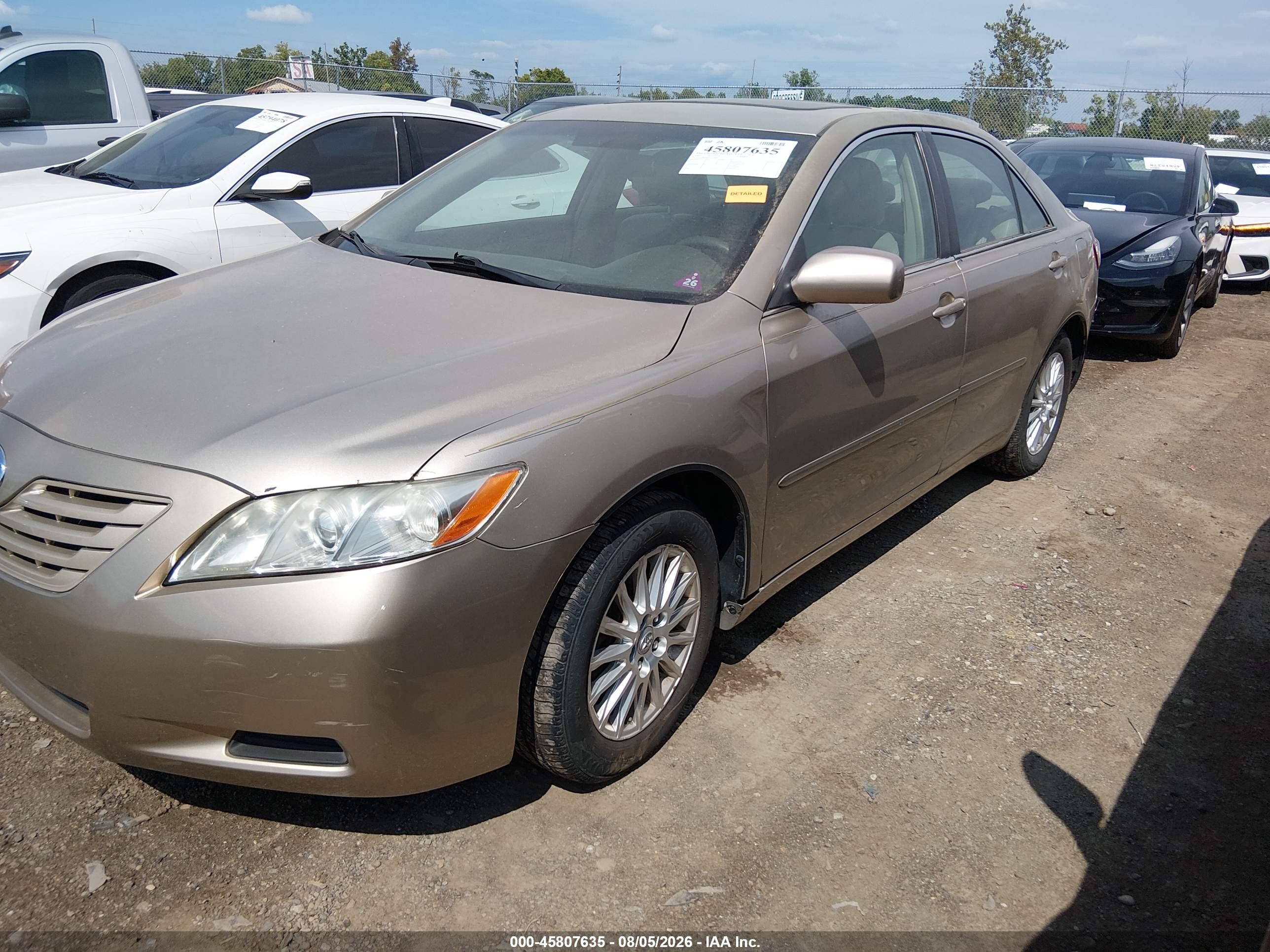2007 Toyota Camry Le Gold vin: 4T1BE46K67U038602