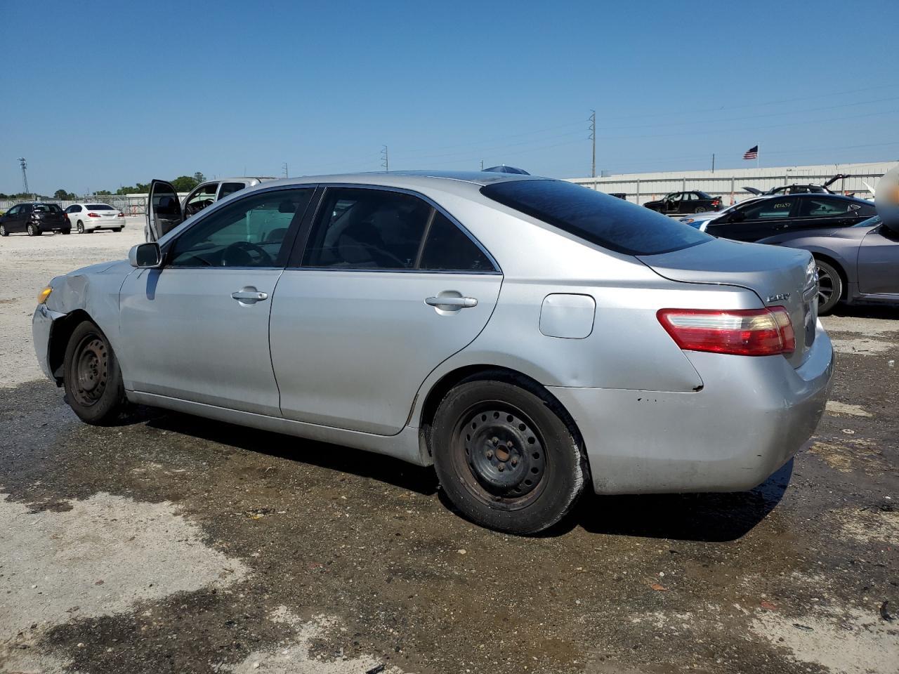 2007 Toyota Camry Ce Silver vin: 4T1BE46K67U038826