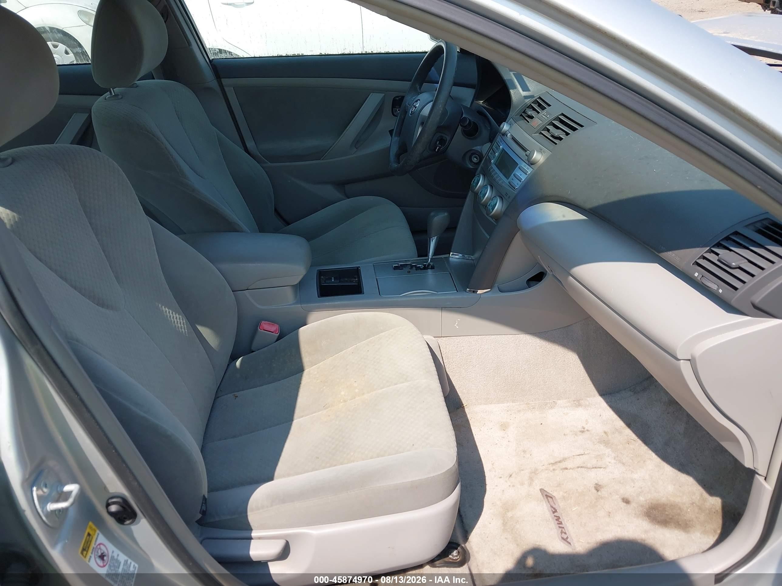 2007 Toyota Camry Le Серебряный vin: 4T1BE46K67U062835