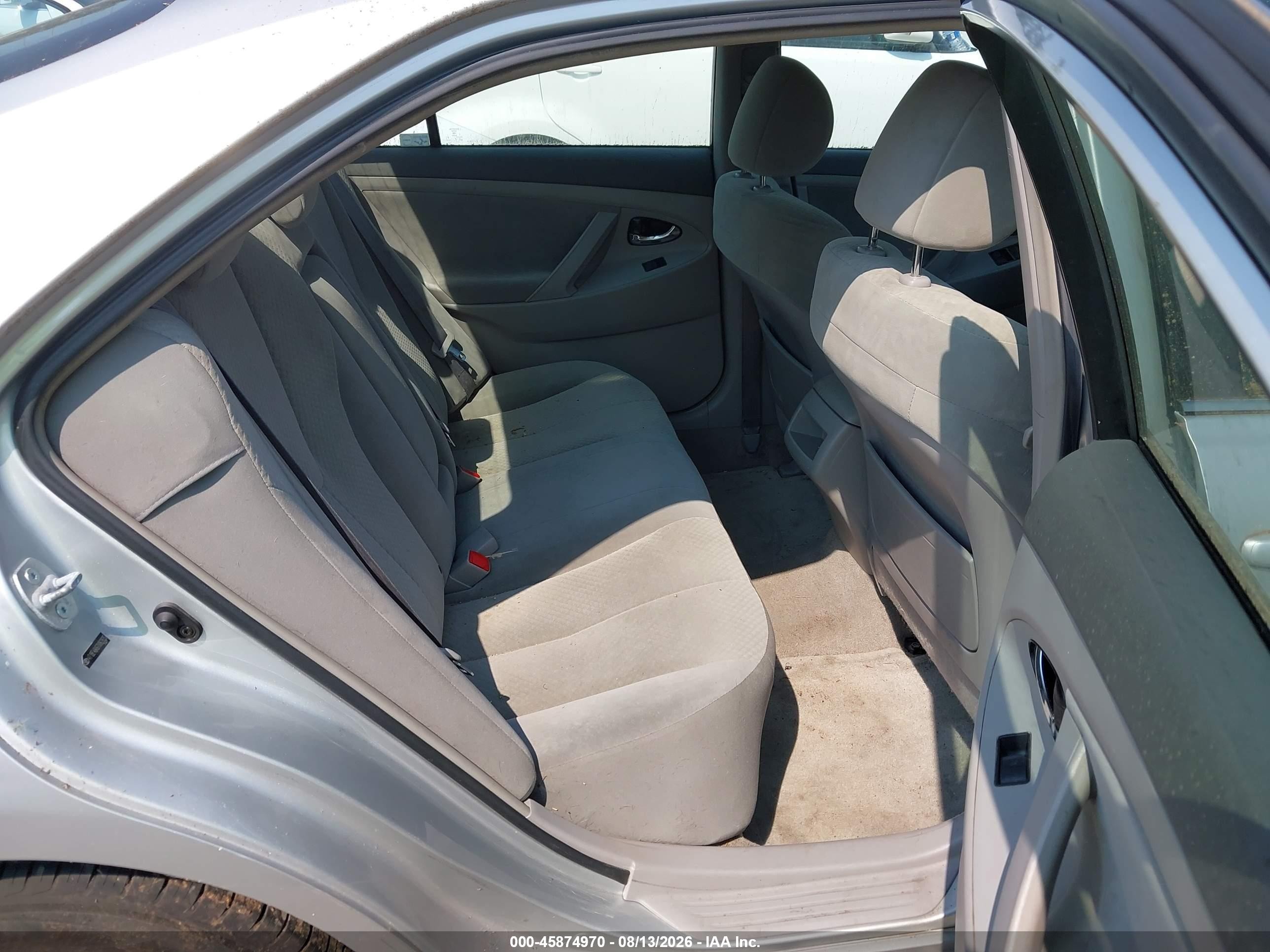 2007 Toyota Camry Le Серебряный vin: 4T1BE46K67U062835