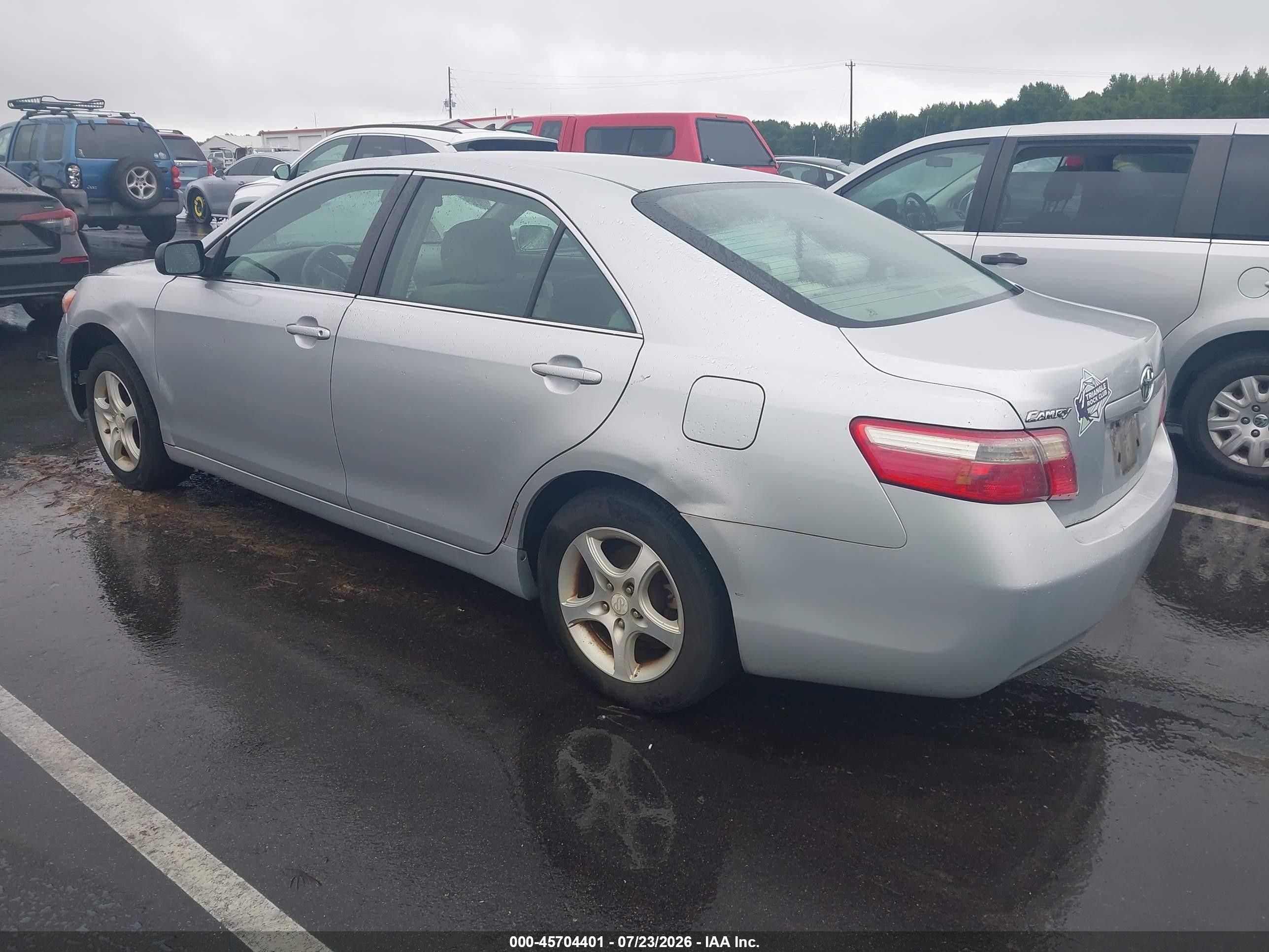 2007 Toyota Camry Le Gray vin: 4T1BE46K67U065525