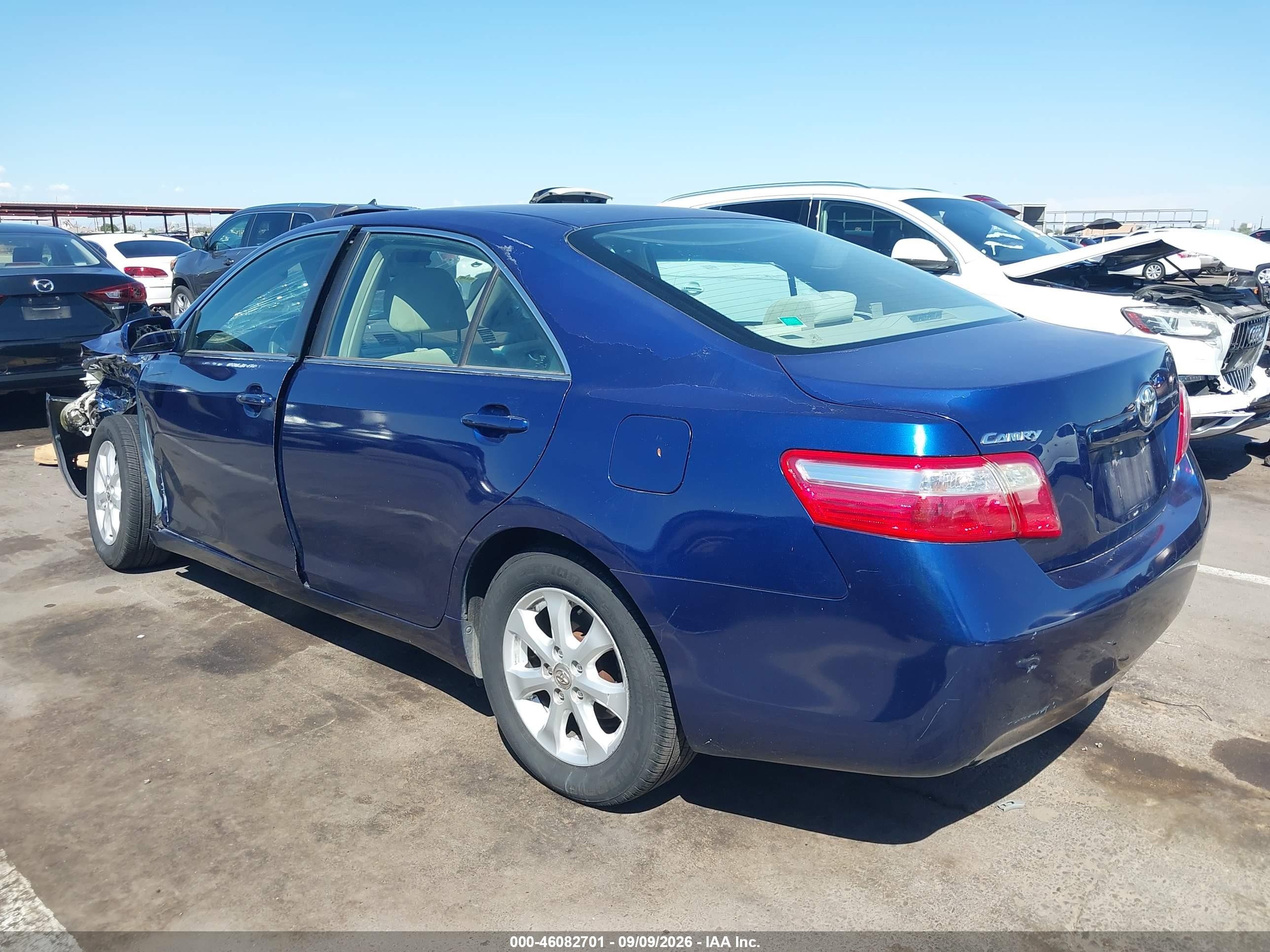 2007 Toyota Camry Le Blue vin: 4T1BE46K67U079988