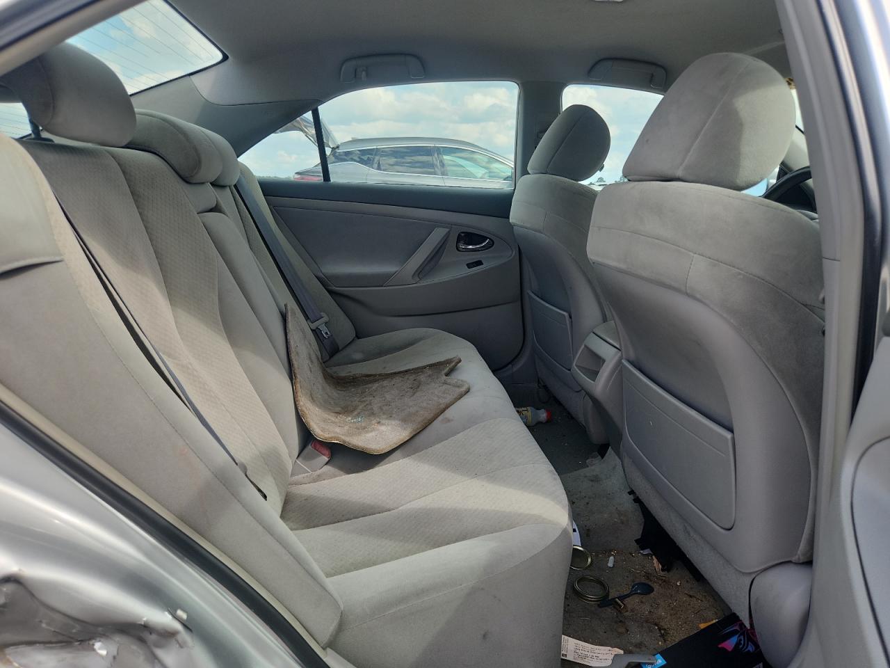 2007 Toyota Camry Le Silver vin: 4T1BE46K67U090988