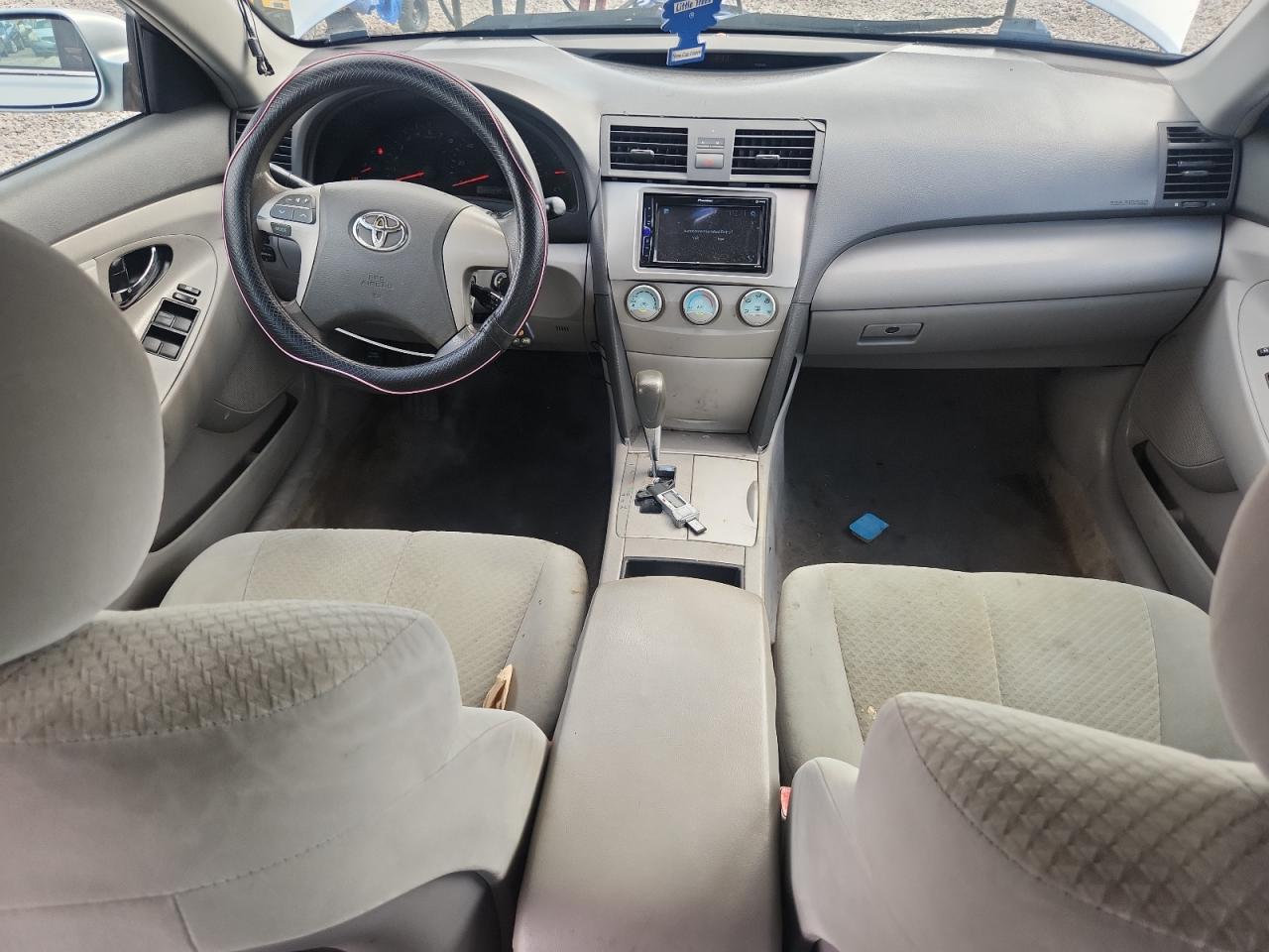 2007 Toyota Camry Le Silver vin: 4T1BE46K67U090988