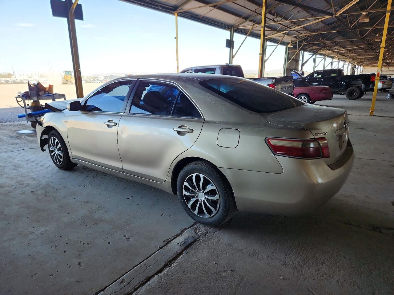 2007 Toyota Camry Le Tan vin: 4T1BE46K67U108020