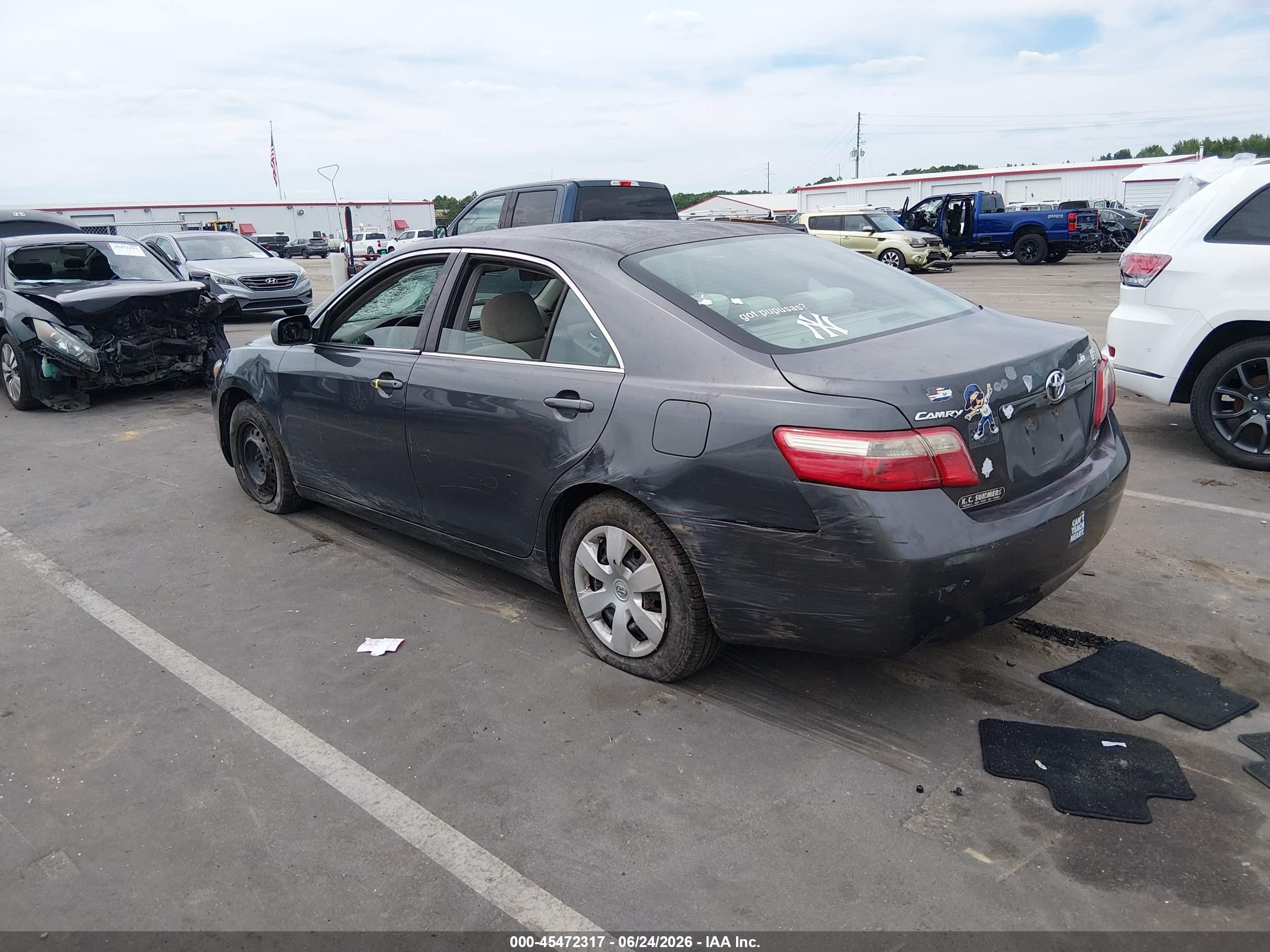 2007 Toyota Camry Le Gray vin: 4T1BE46K67U113671