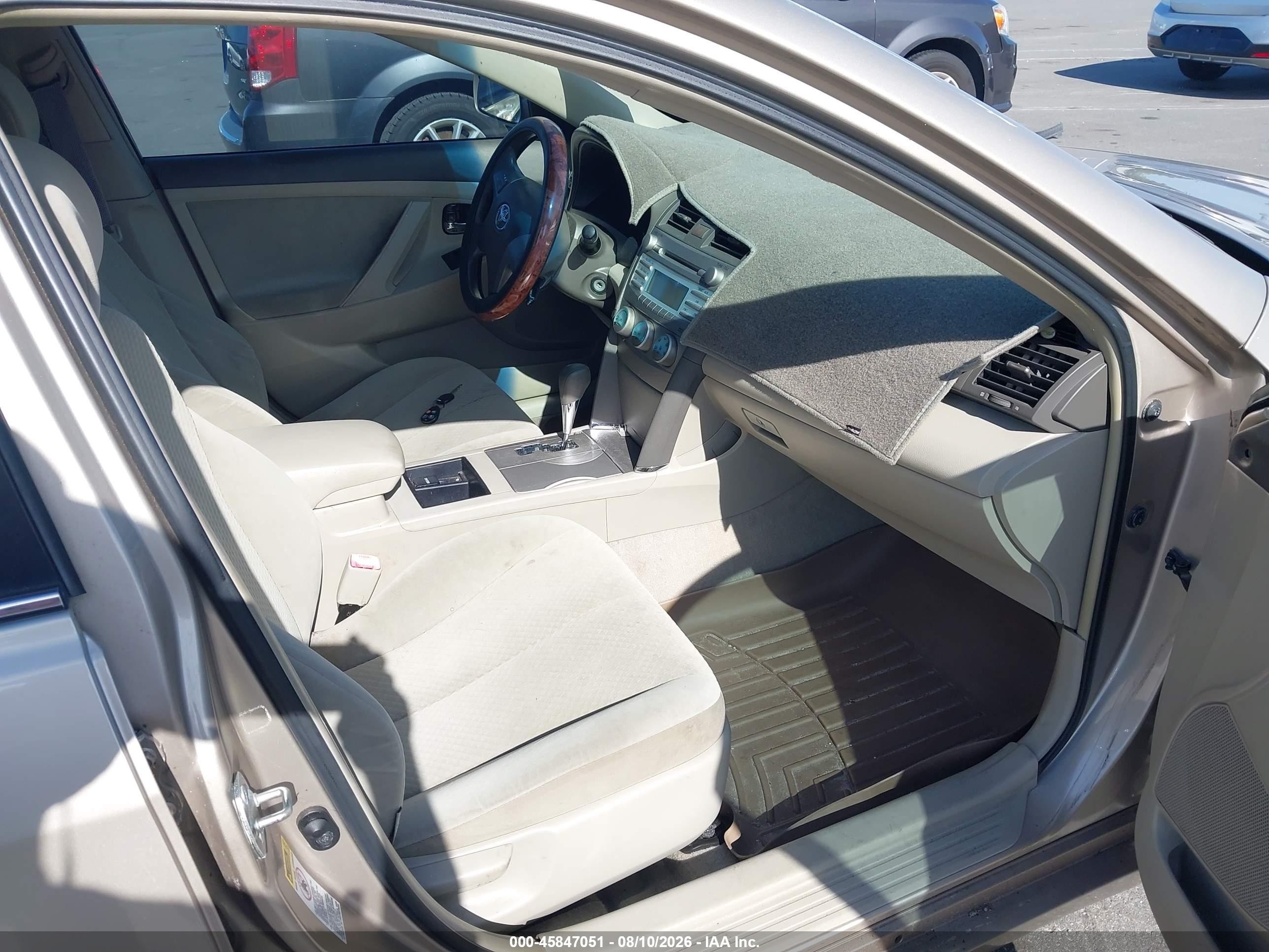 2007 Toyota Camry Ce Gold vin: 4T1BE46K67U126002