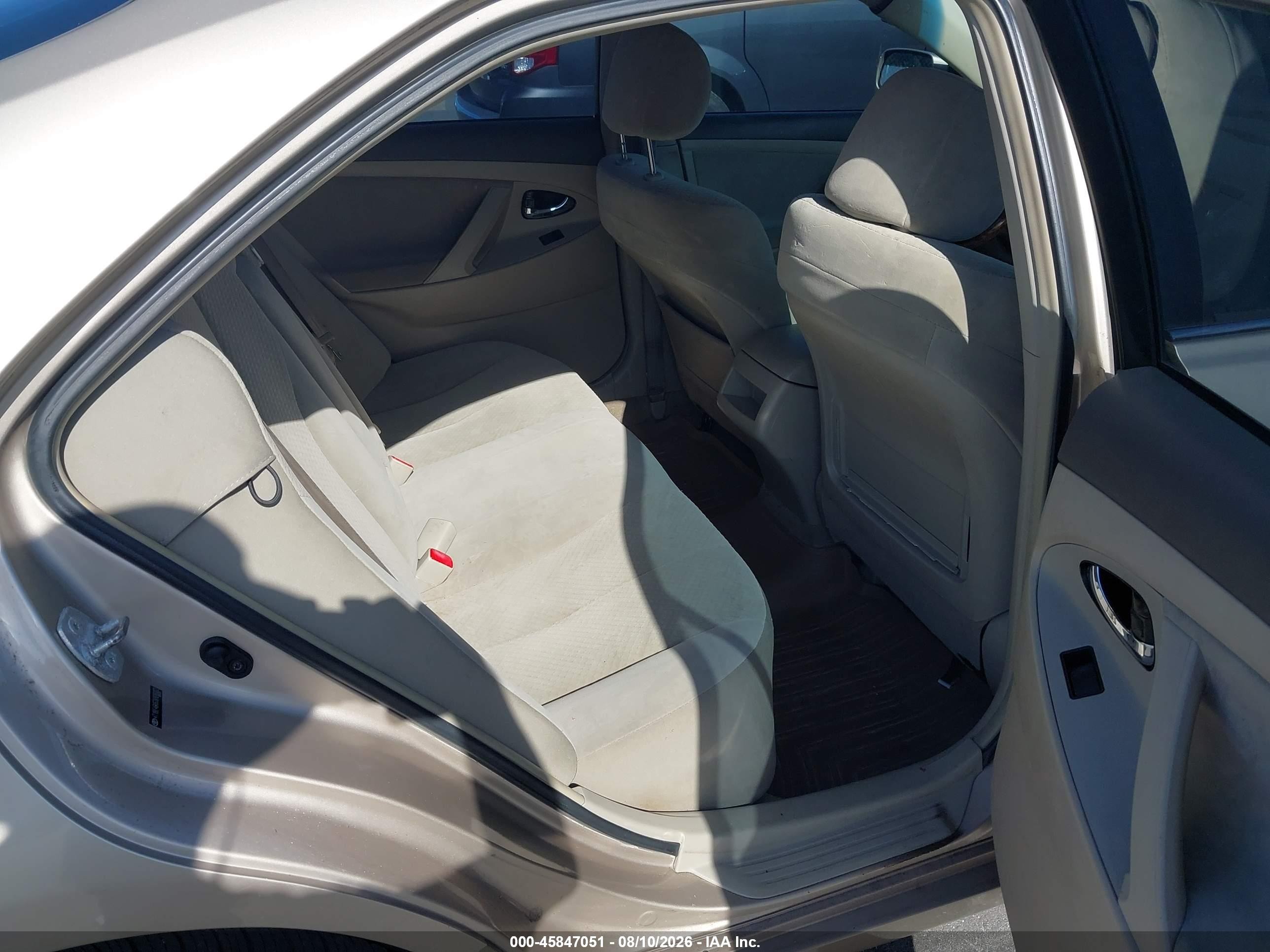 2007 Toyota Camry Ce Gold vin: 4T1BE46K67U126002