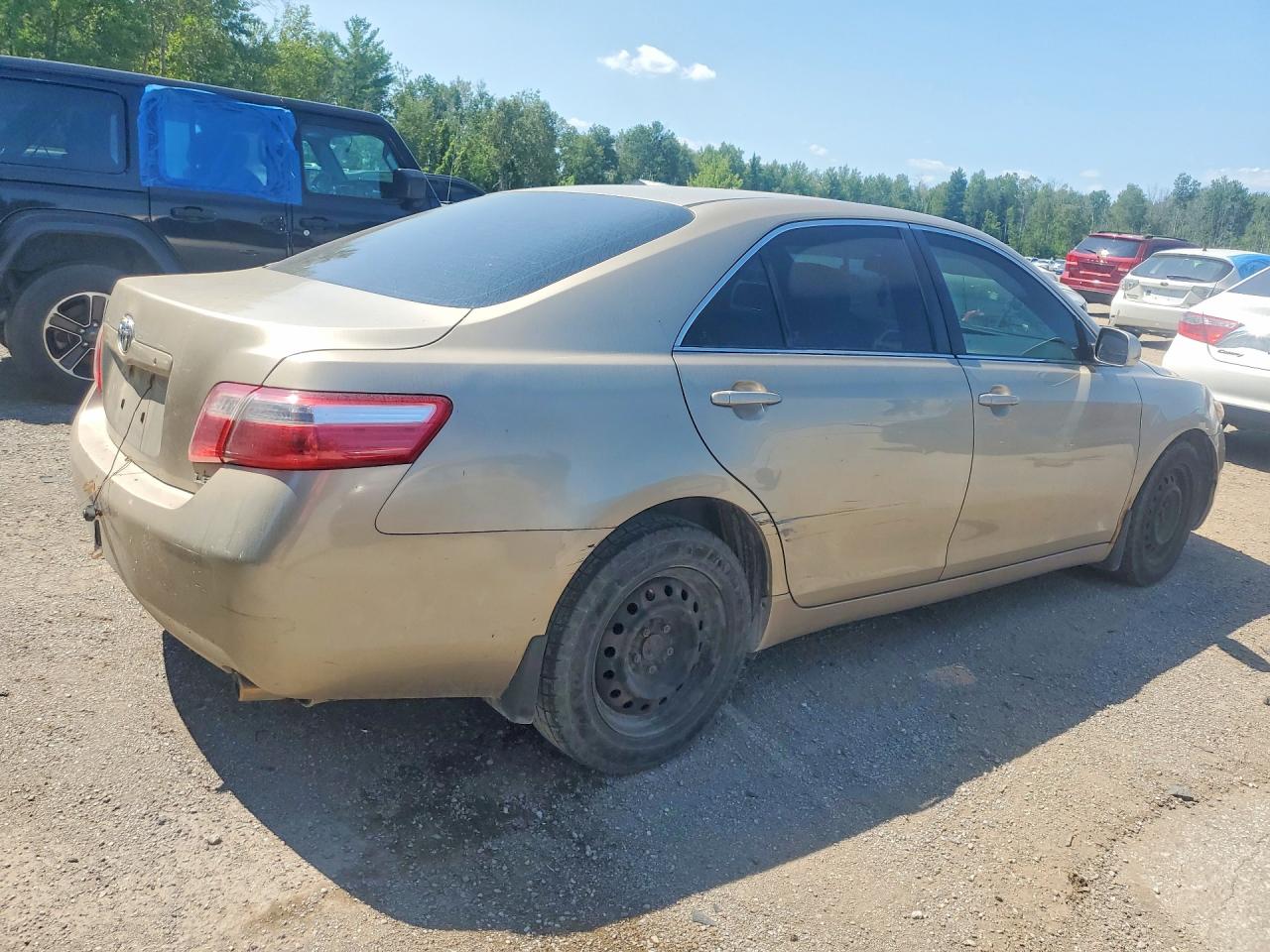 2007 Toyota Camry Ce Gold vin: 4T1BE46K67U147559