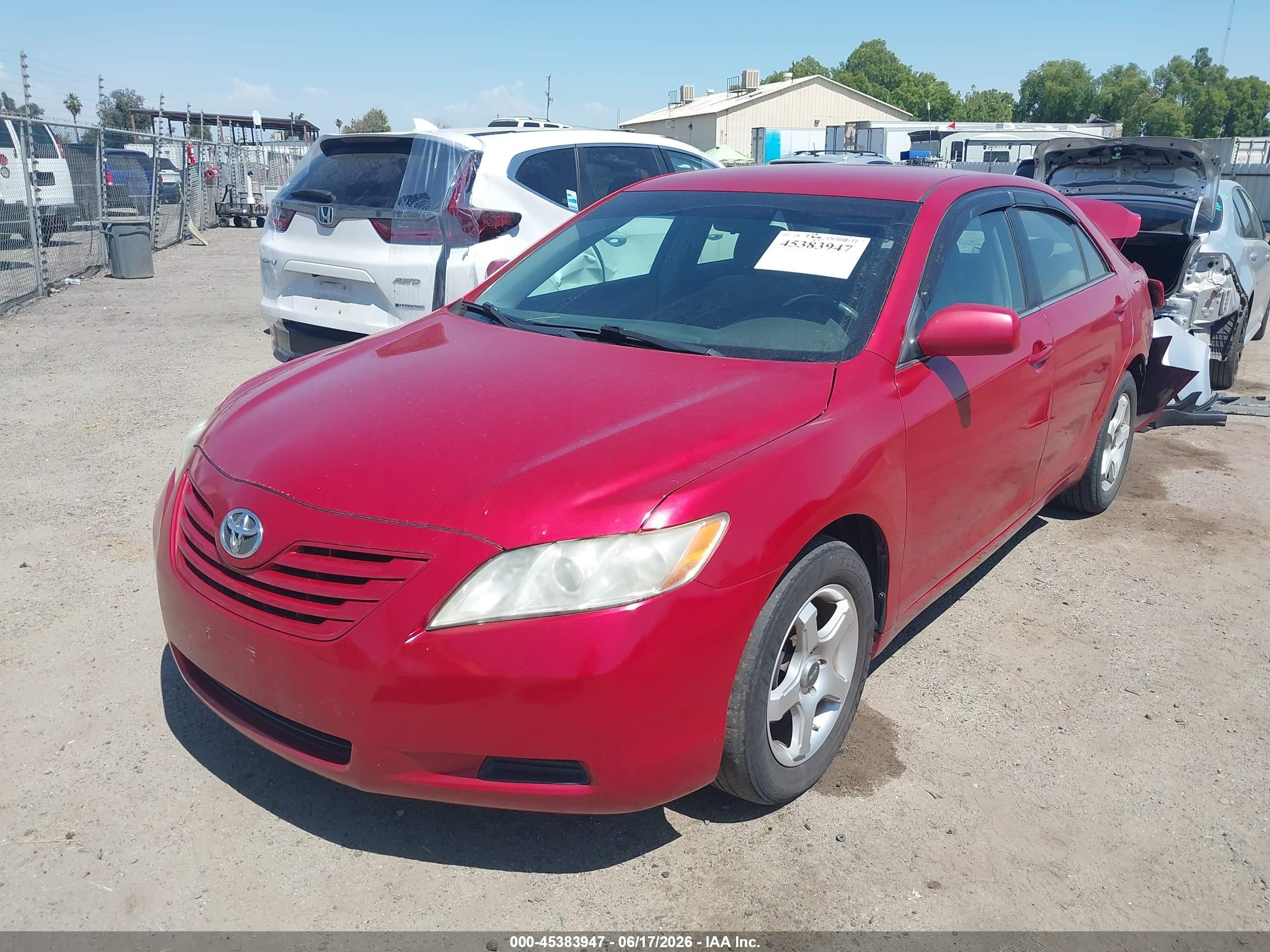 2007 Toyota Camry Le Red vin: 4T1BE46K67U193392