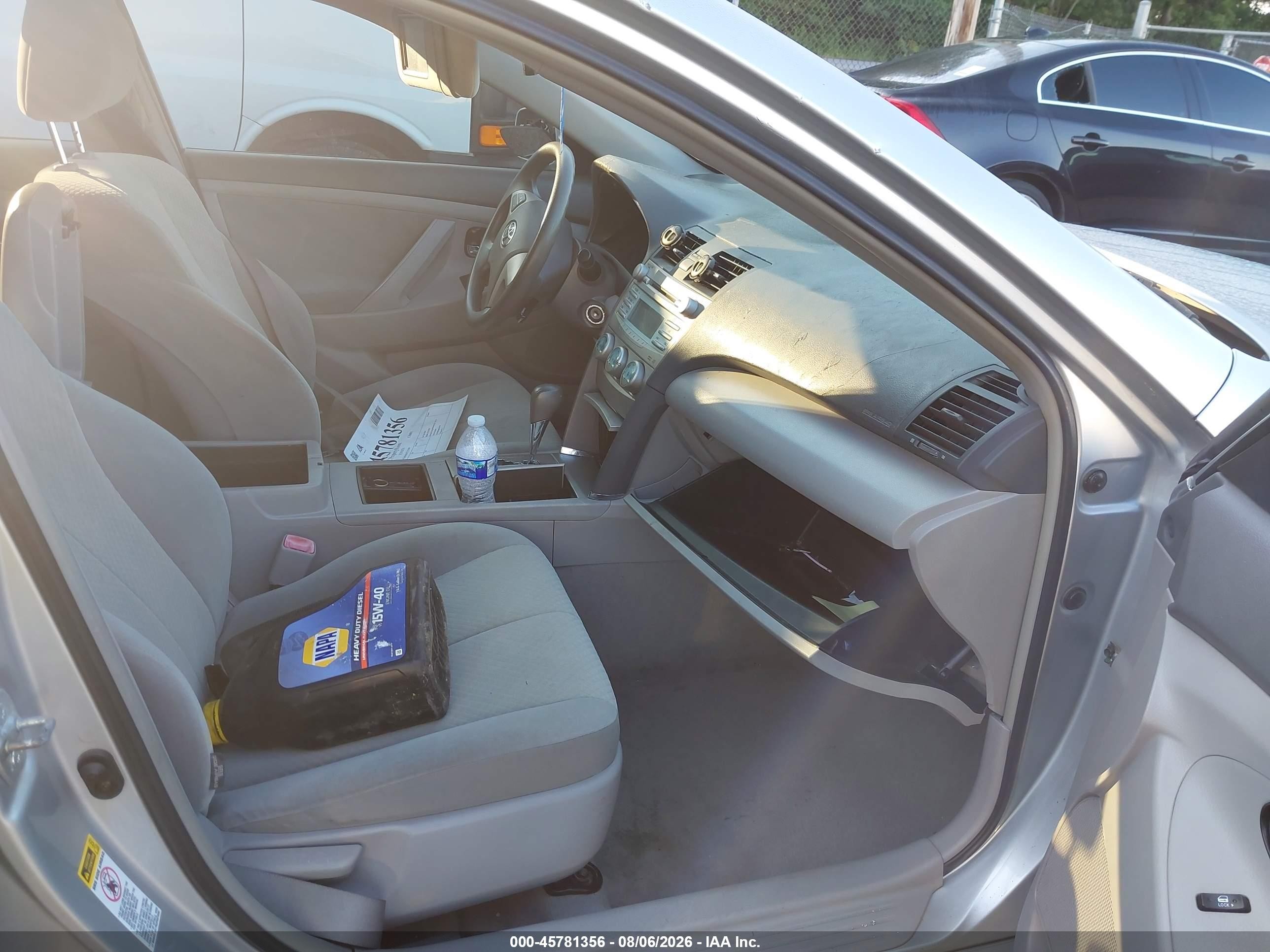 2007 Toyota Camry Le Серый vin: 4T1BE46K67U533446