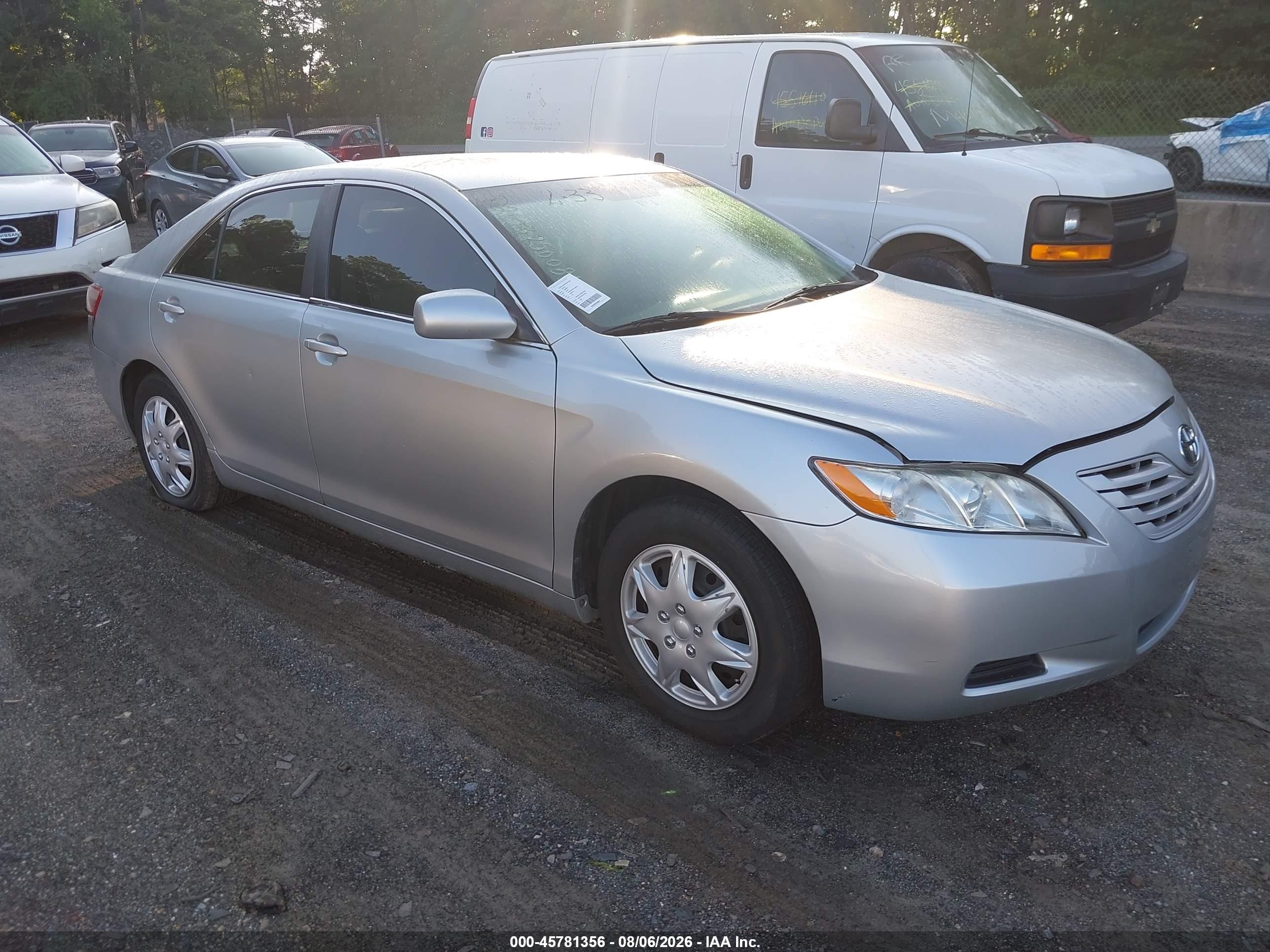 2007 Toyota Camry Le Серый vin: 4T1BE46K67U533446