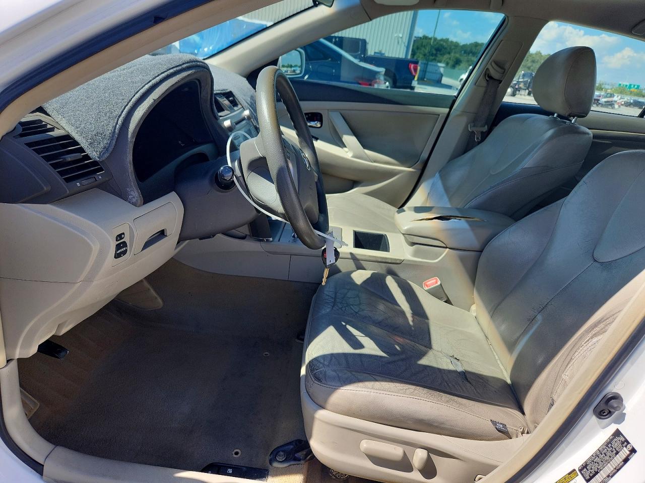 2007 Toyota Camry Le White vin: 4T1BE46K67U536797