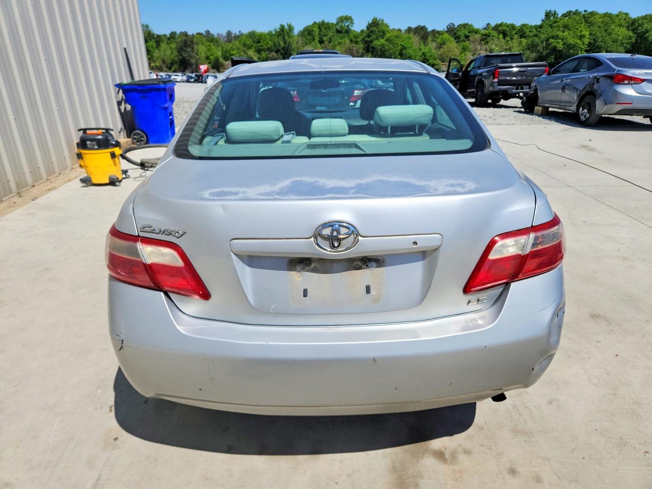 2007 Toyota Camry Le Silver vin: 4T1BE46K67U549677