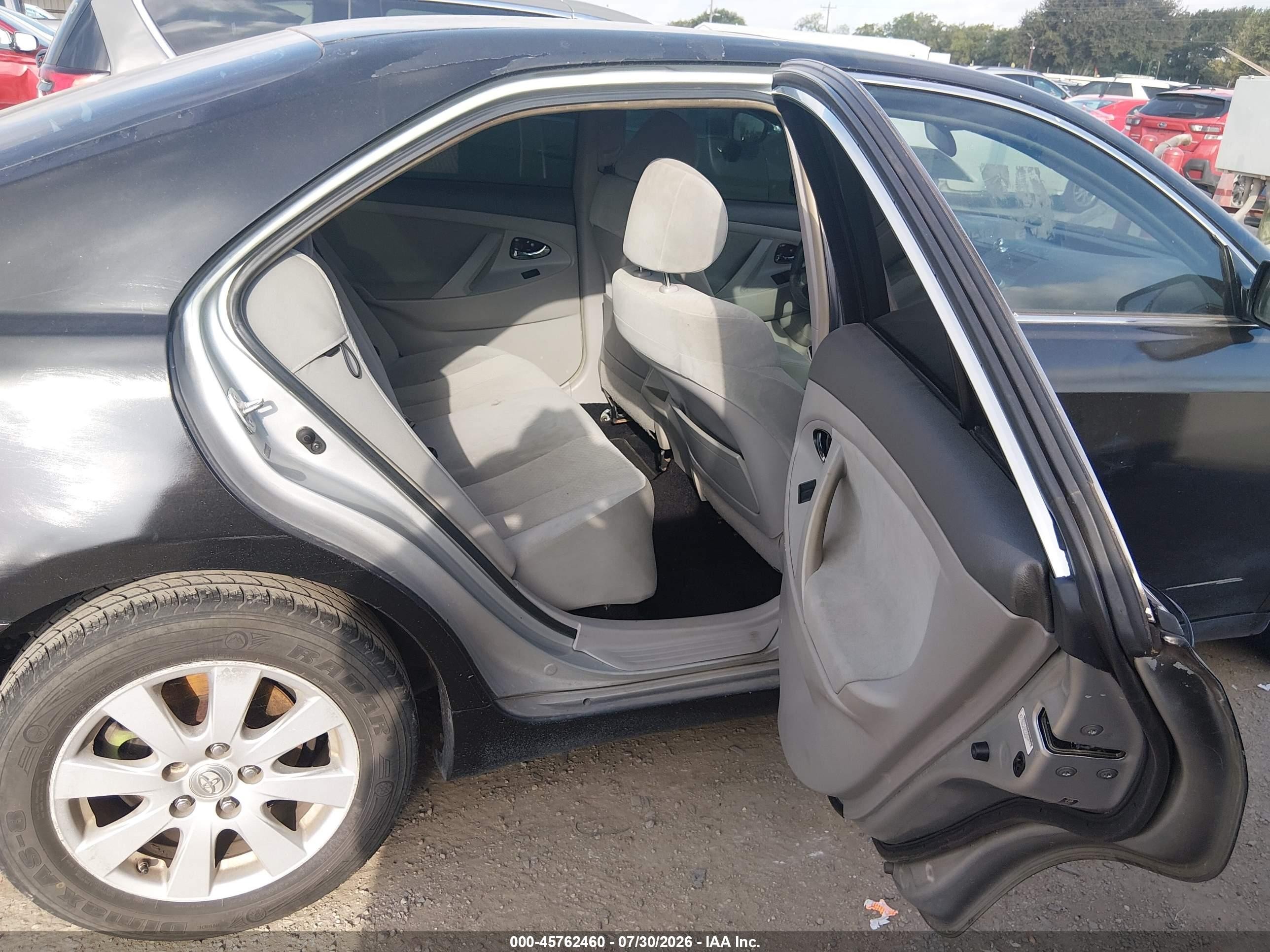 2007 Toyota Camry Le Черный vin: 4T1BE46K67U581805