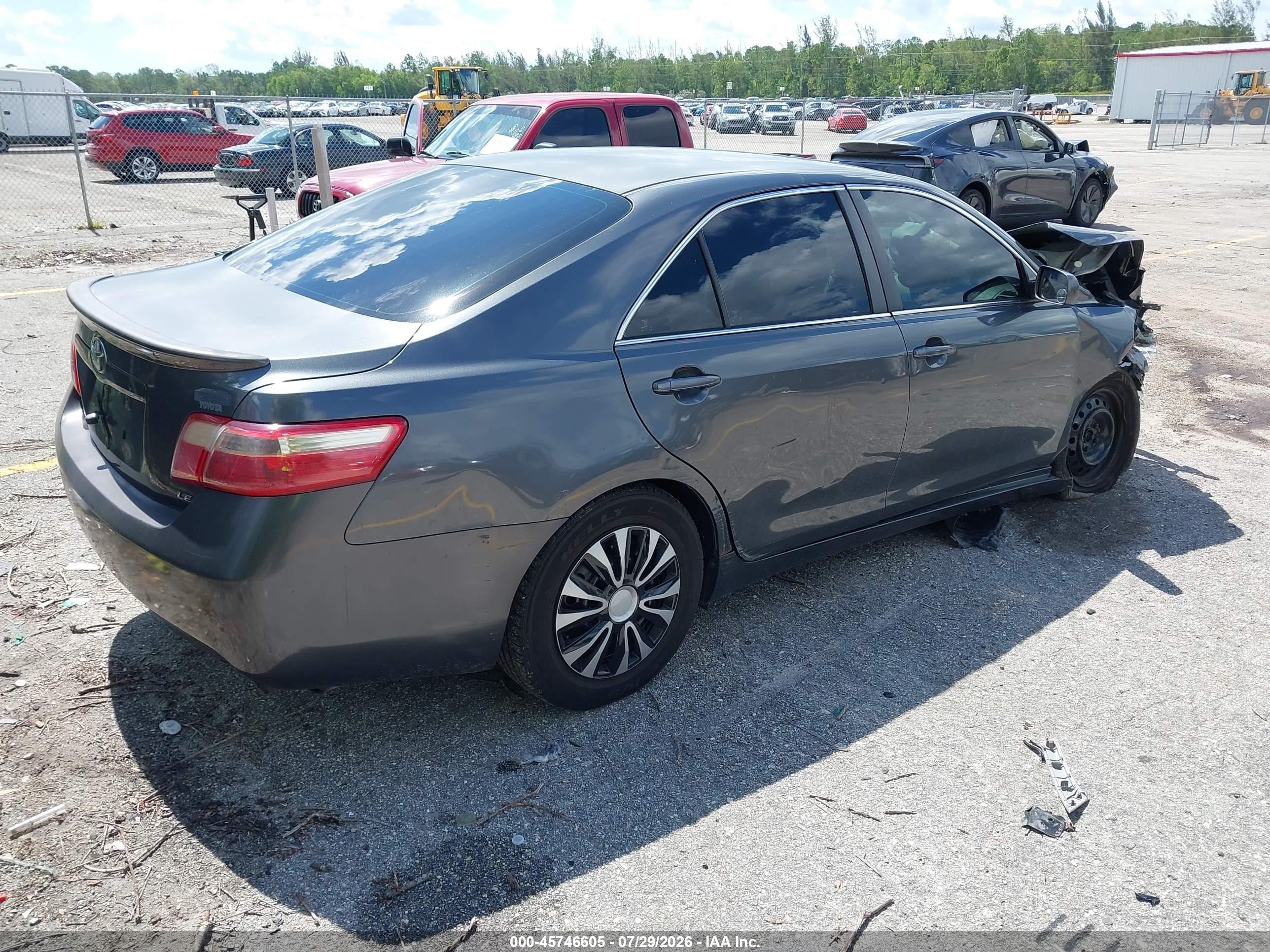 2007 Toyota Camry Le Gray vin: 4T1BE46K67U590293