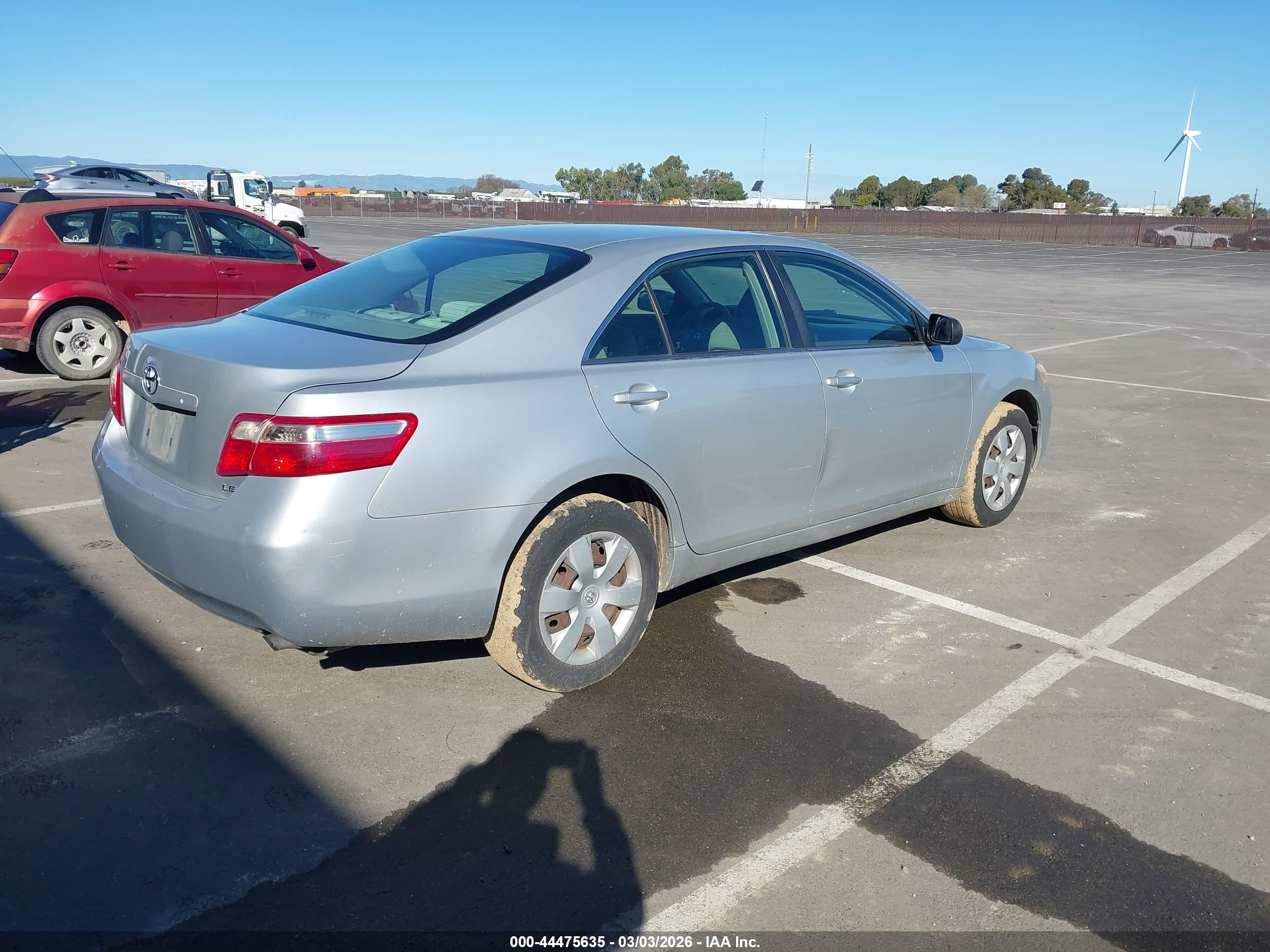 2007 Toyota Camry Le Silver vin: 4T1BE46K67U607206
