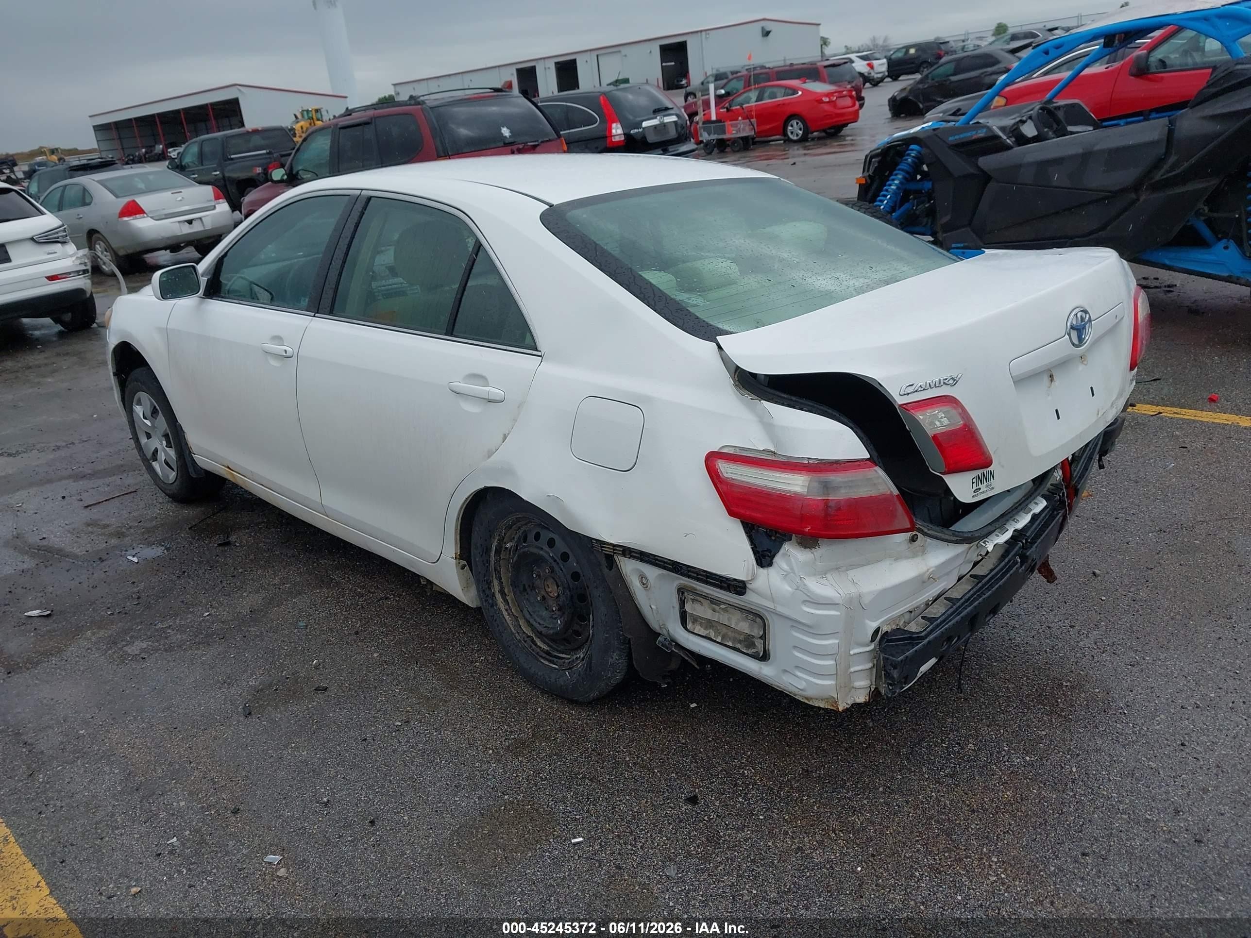 2007 Toyota Camry Le White vin: 4T1BE46K67U640013