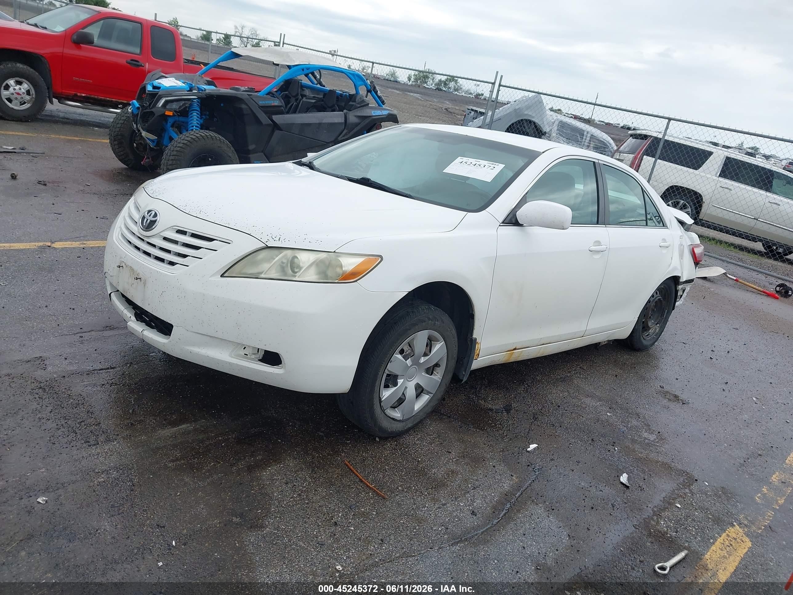 2007 Toyota Camry Le White vin: 4T1BE46K67U640013