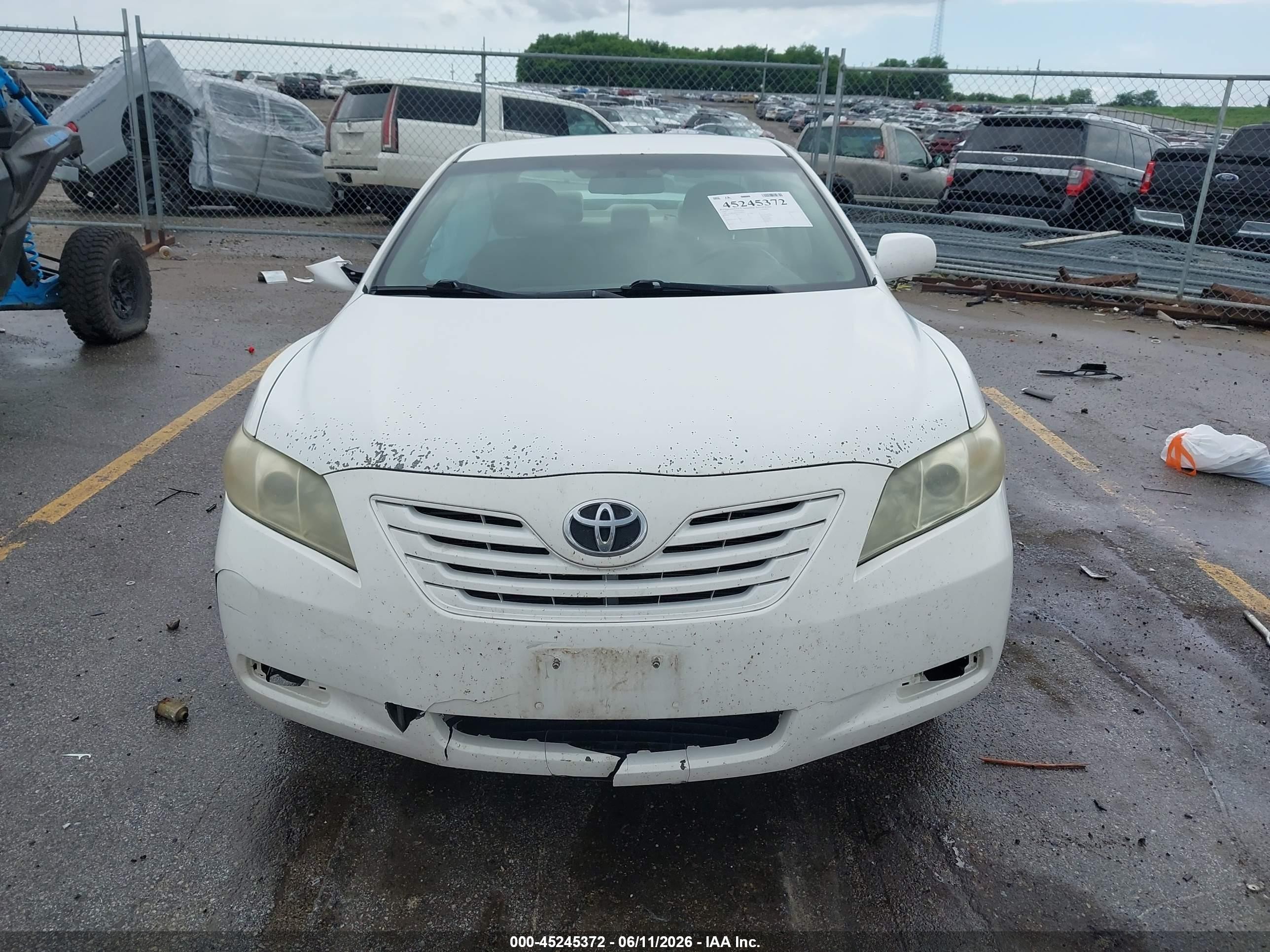 2007 Toyota Camry Le White vin: 4T1BE46K67U640013