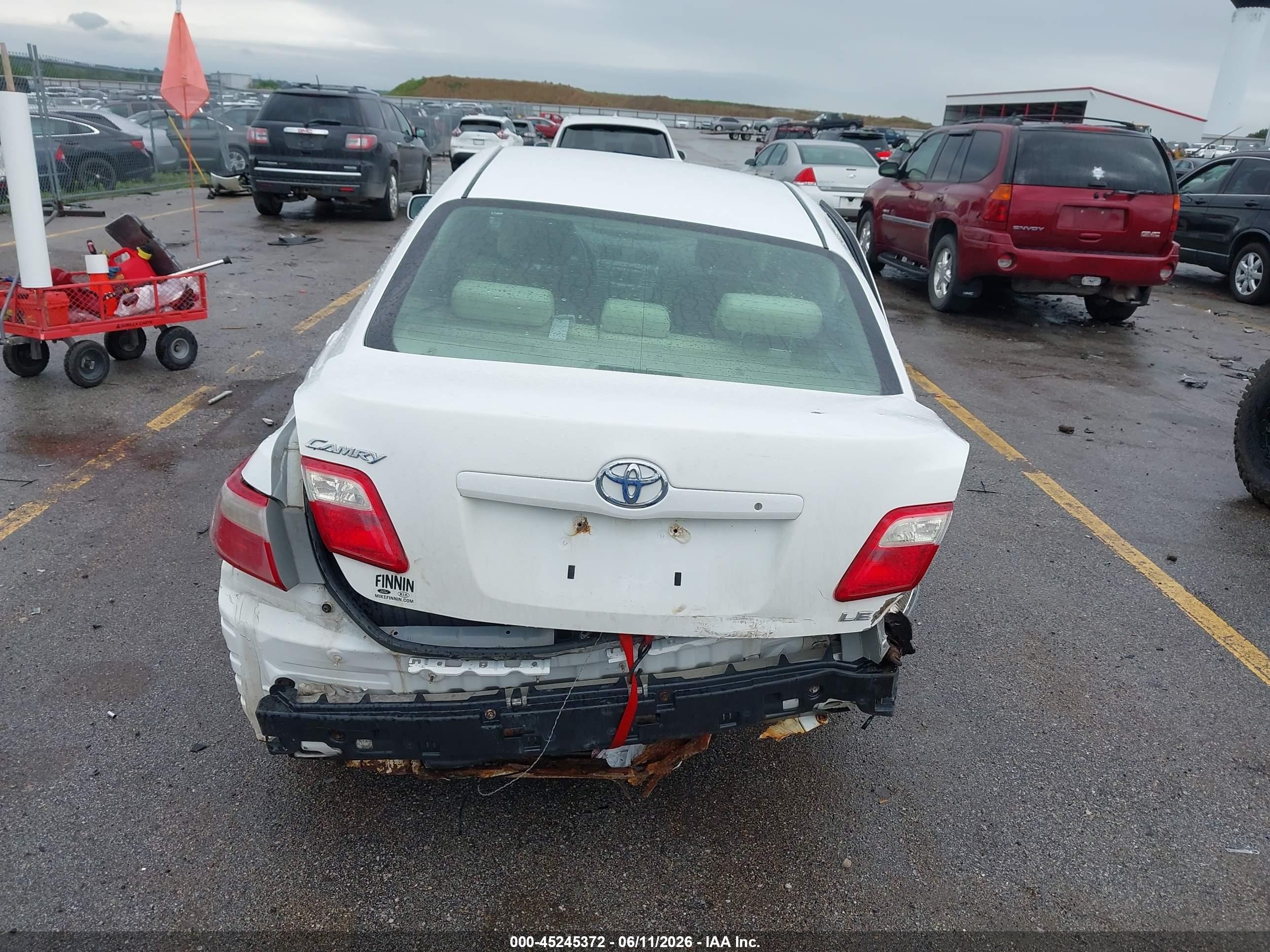 2007 Toyota Camry Le White vin: 4T1BE46K67U640013