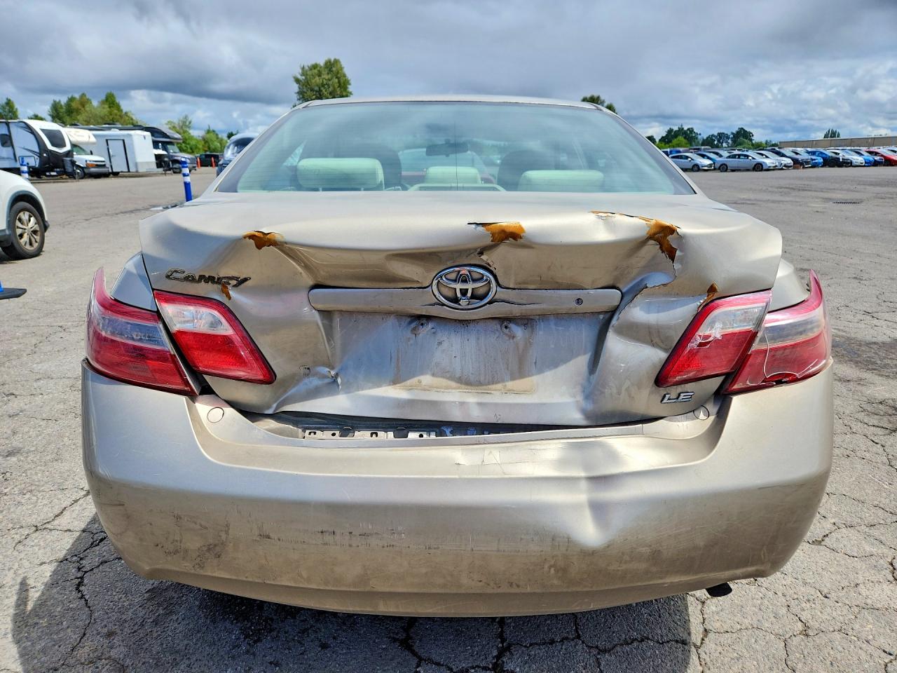 2007 Toyota Camry Le Gold vin: 4T1BE46K67U640125