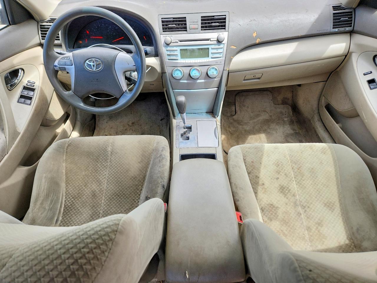 2007 Toyota Camry Le Gold vin: 4T1BE46K67U640125
