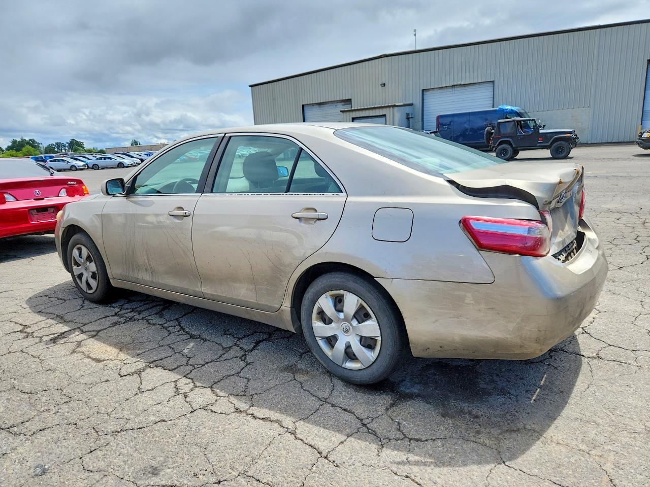 2007 Toyota Camry Le Gold vin: 4T1BE46K67U640125