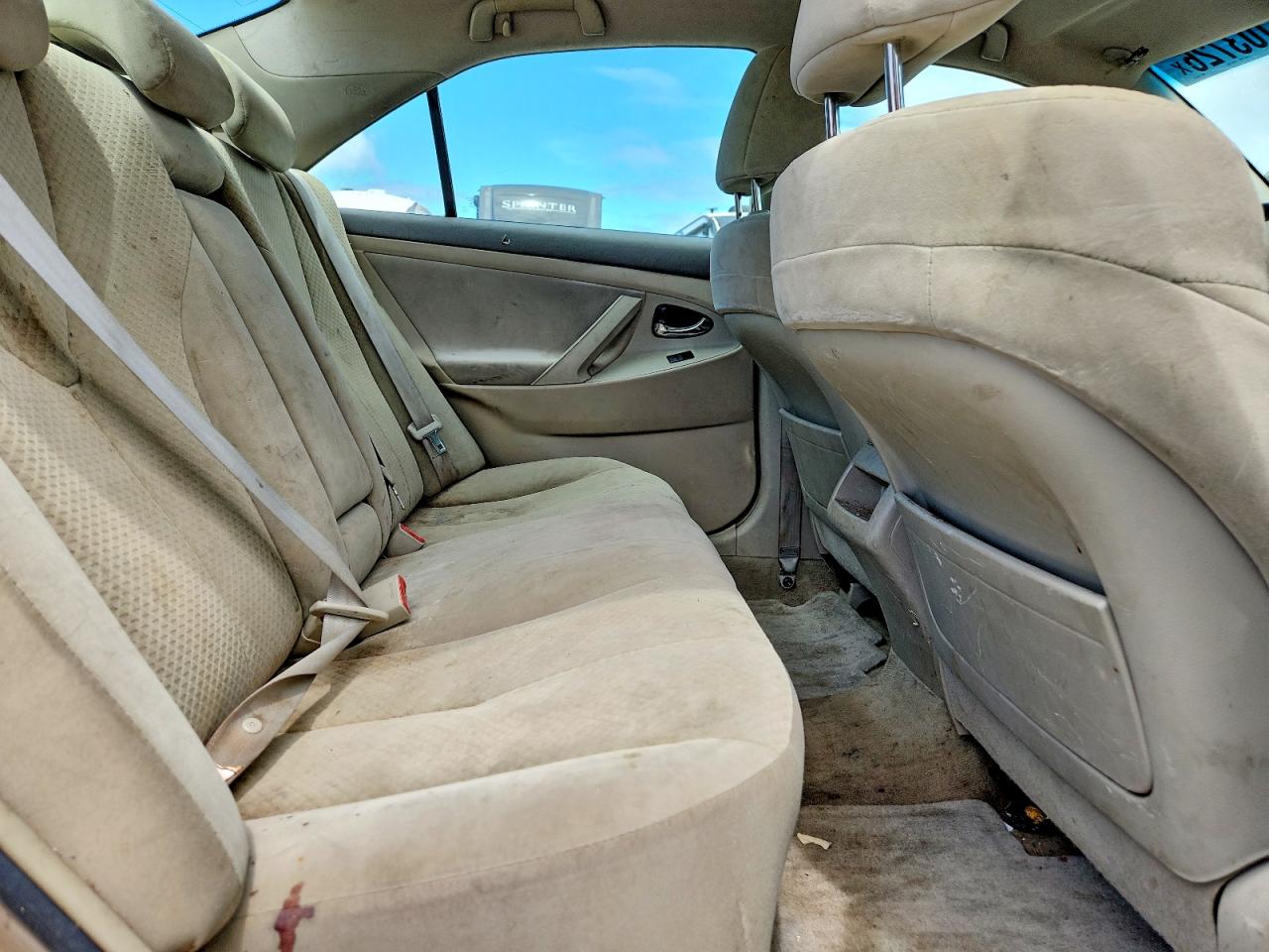 2007 Toyota Camry Le Gold vin: 4T1BE46K67U640125