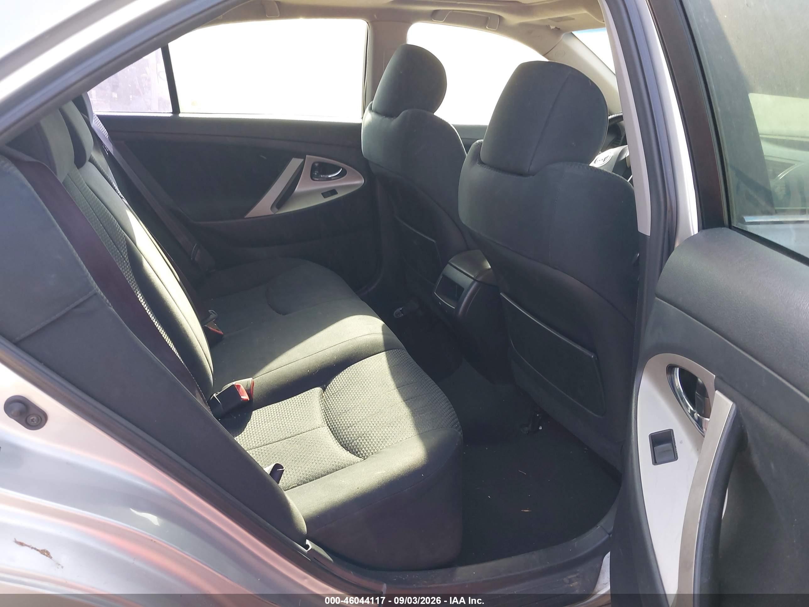 2007 Toyota Camry Se Silver vin: 4T1BE46K67U652873