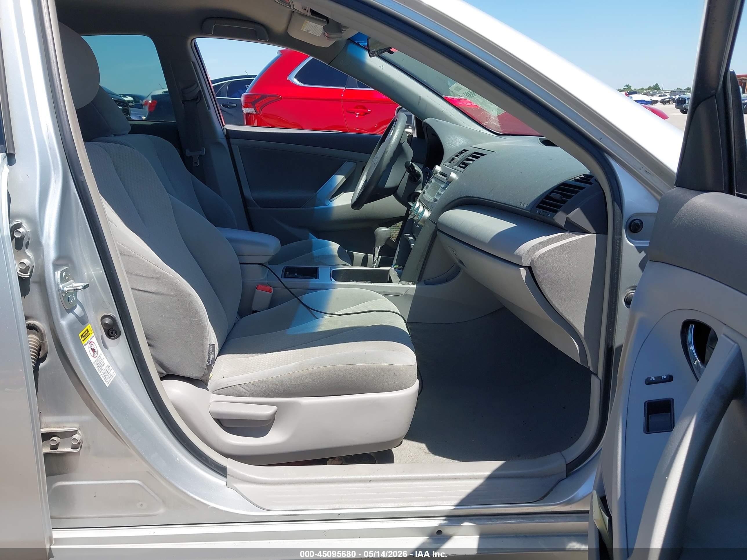 2007 Toyota Camry Ce Серый vin: 4T1BE46K67U659385