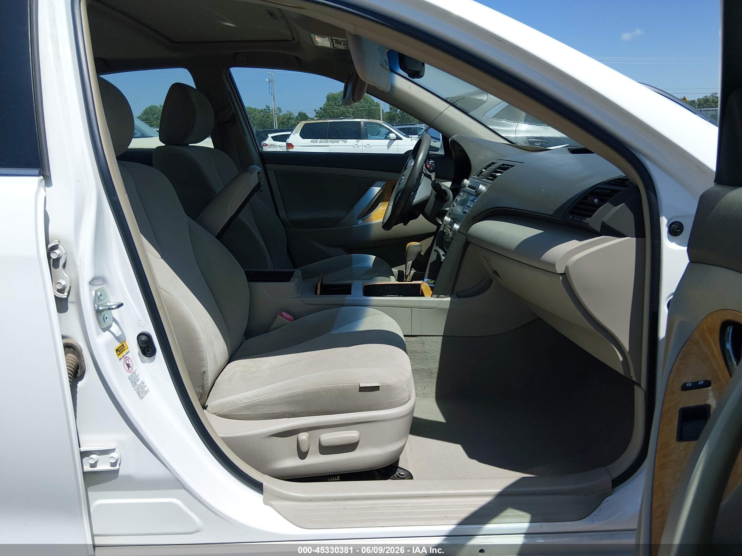 2007 Toyota Camry Xle White vin: 4T1BE46K67U665753