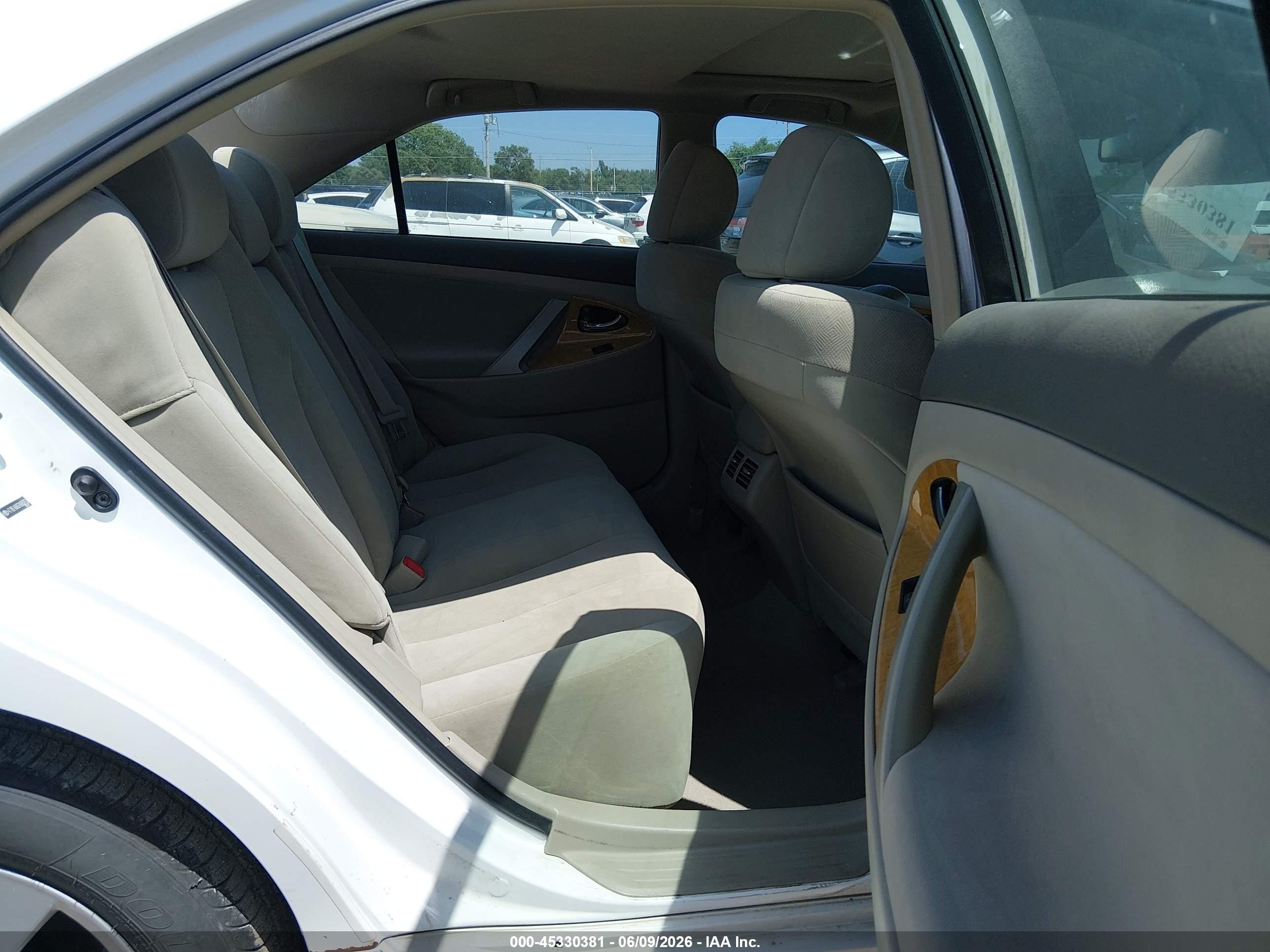 2007 Toyota Camry Xle White vin: 4T1BE46K67U665753