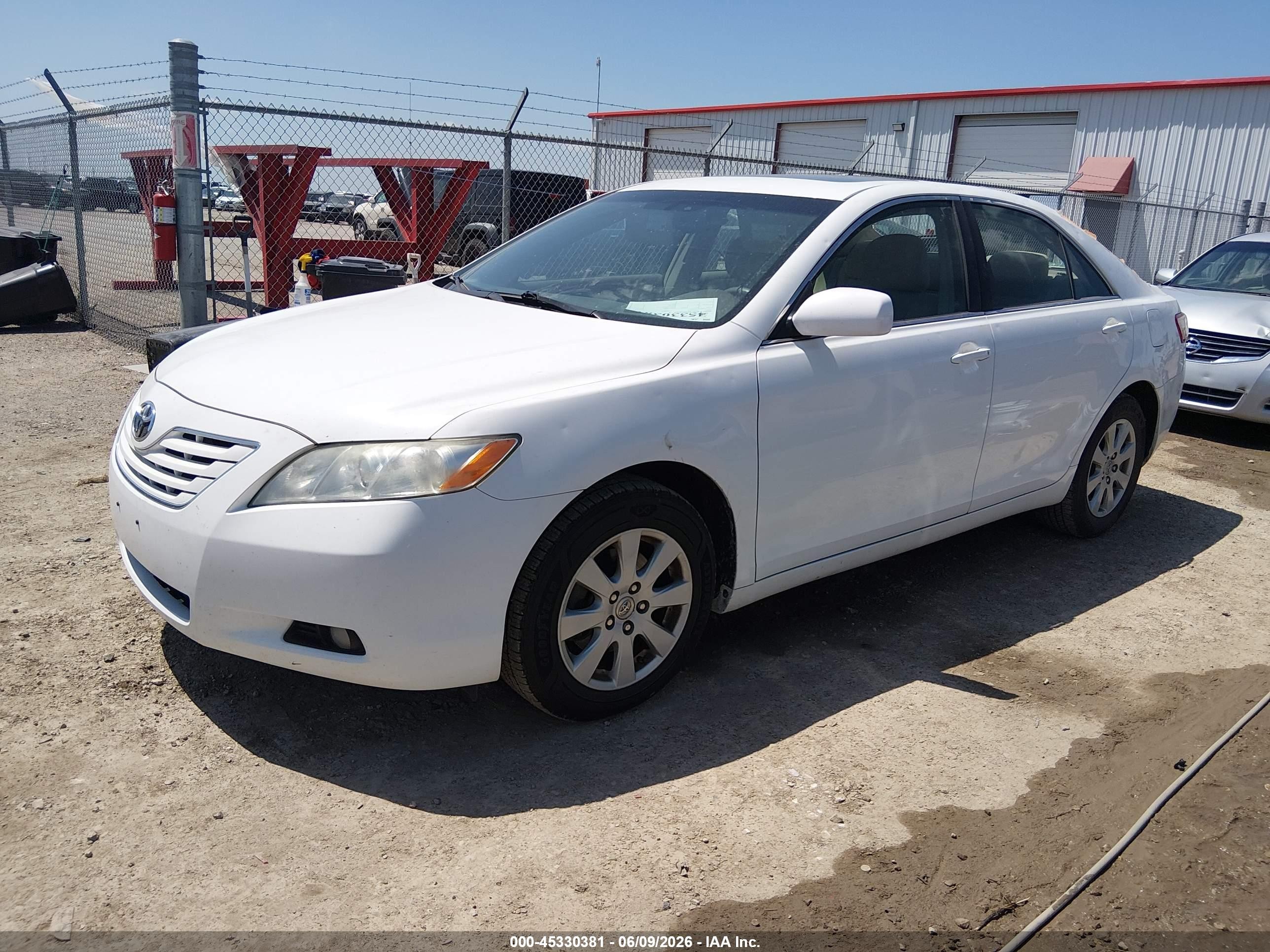 2007 Toyota Camry Xle White vin: 4T1BE46K67U665753