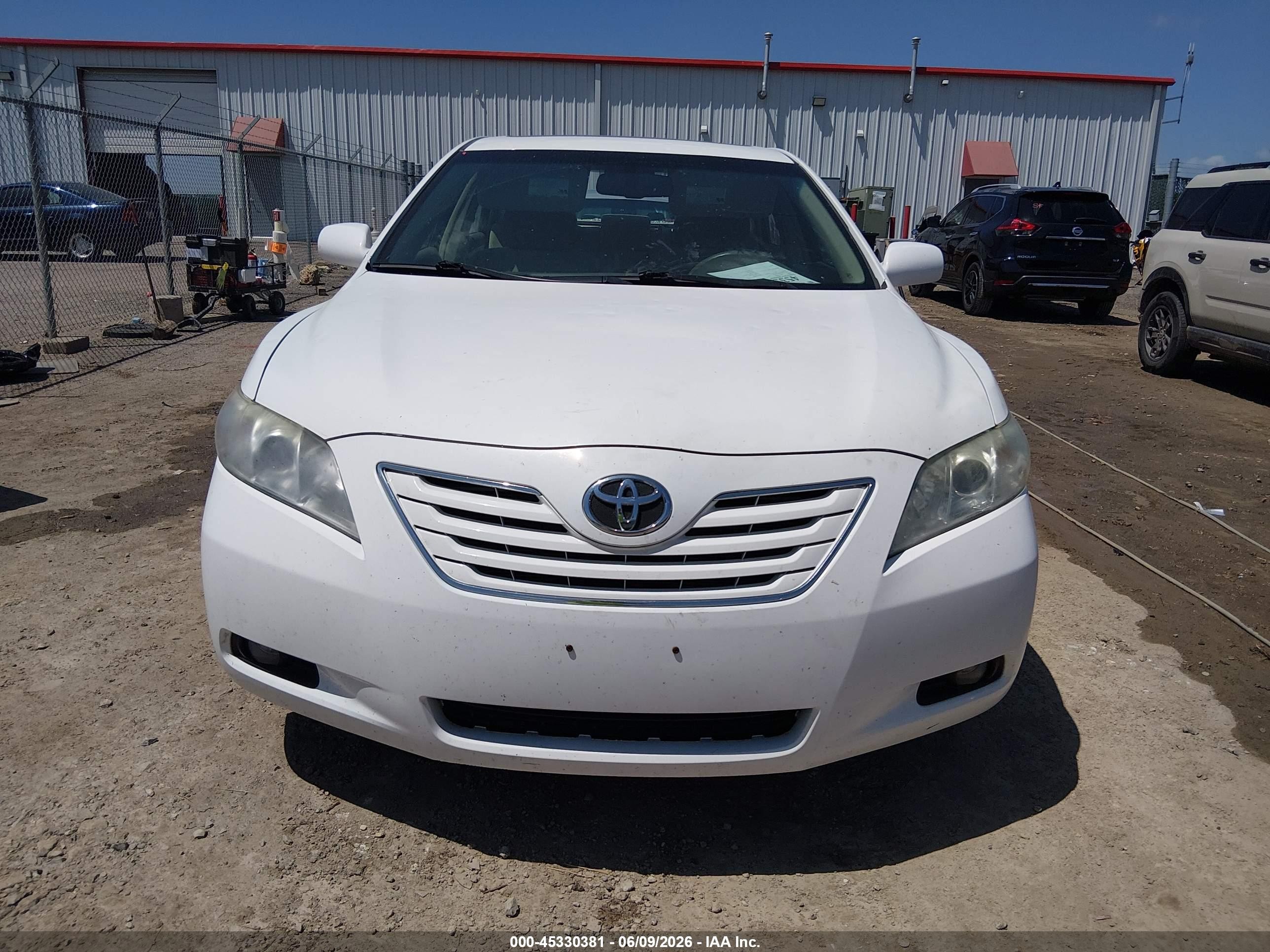 2007 Toyota Camry Xle White vin: 4T1BE46K67U665753