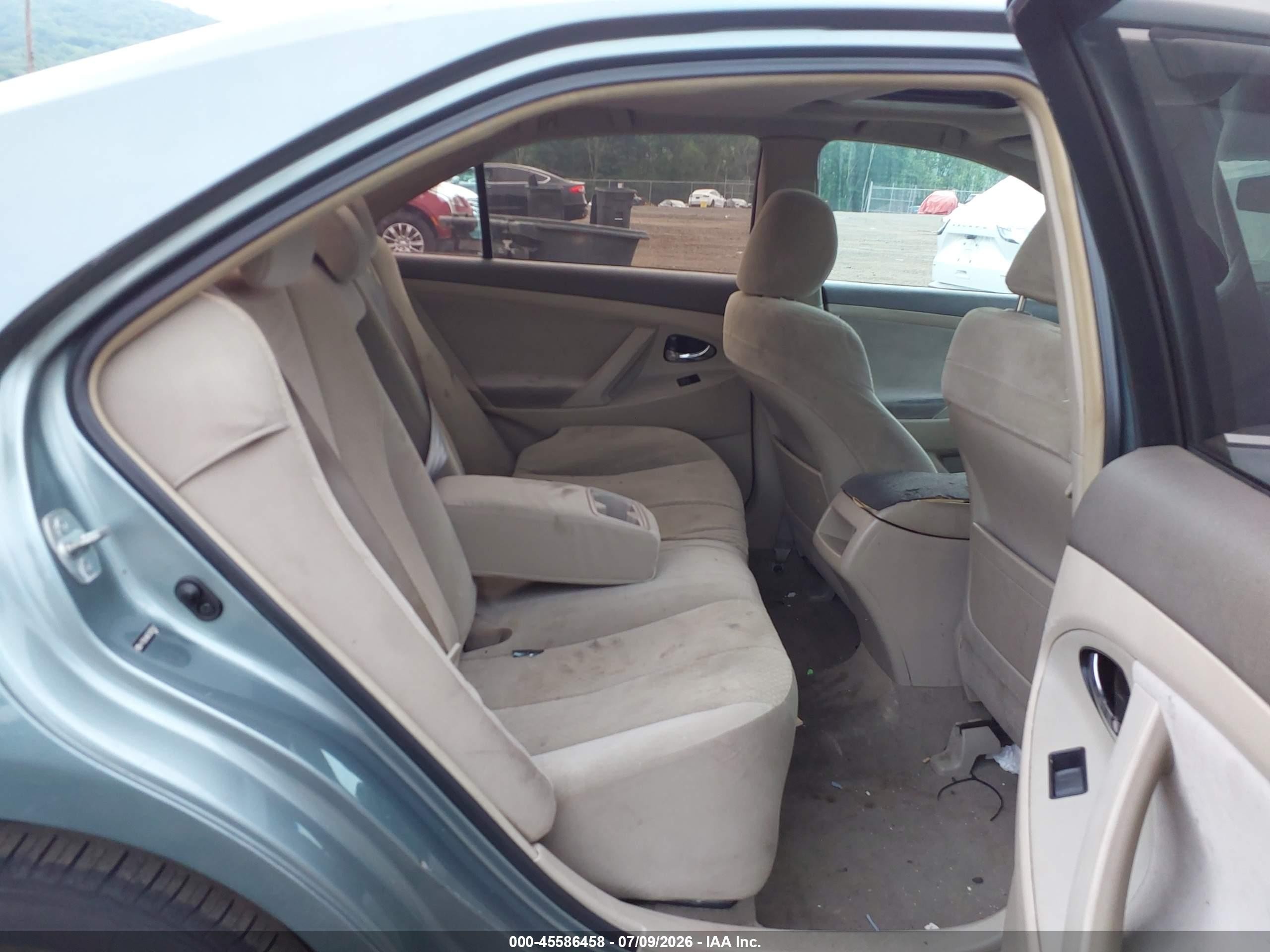 2007 Toyota Camry Le Green vin: 4T1BE46K67U670547