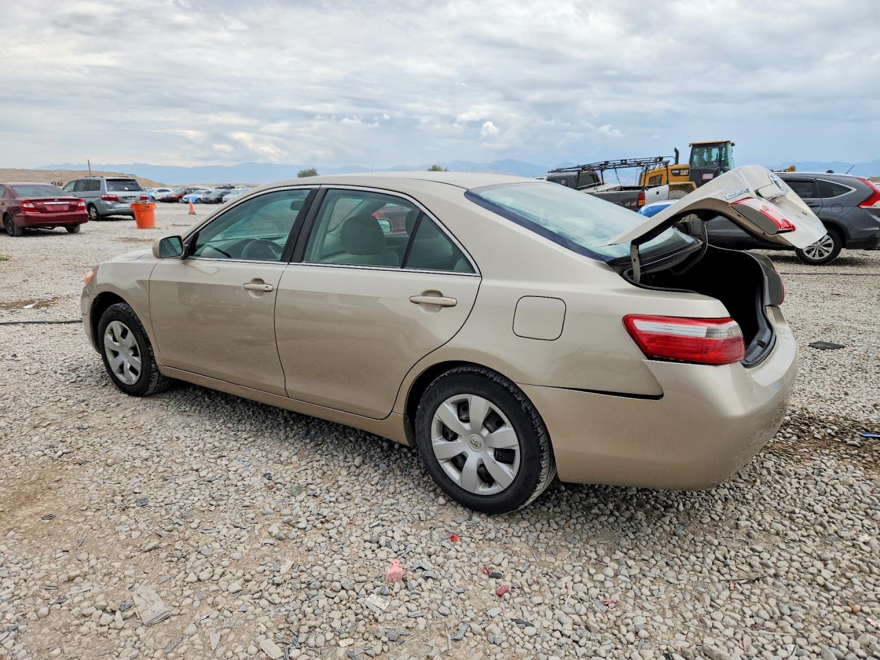 2007 Toyota Camry Le Tan vin: 4T1BE46K67U714837