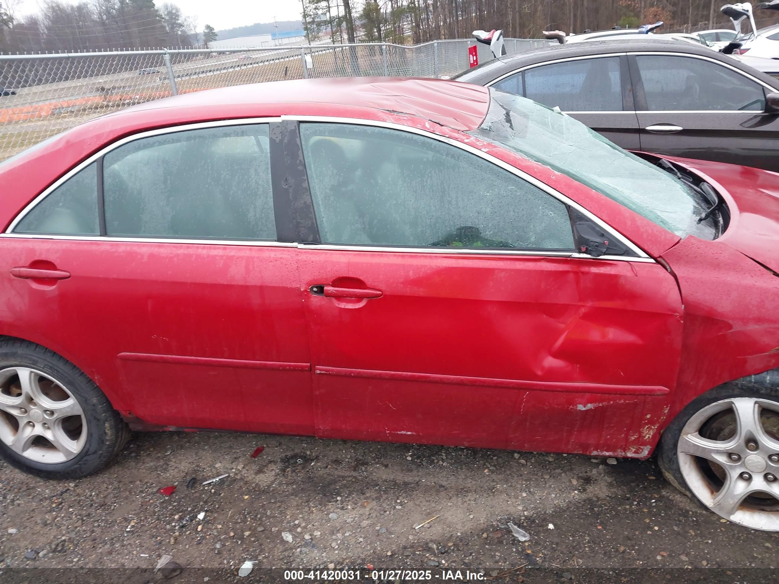 2009 Toyota Camry Le Red vin: 4T1BE46K69U291566
