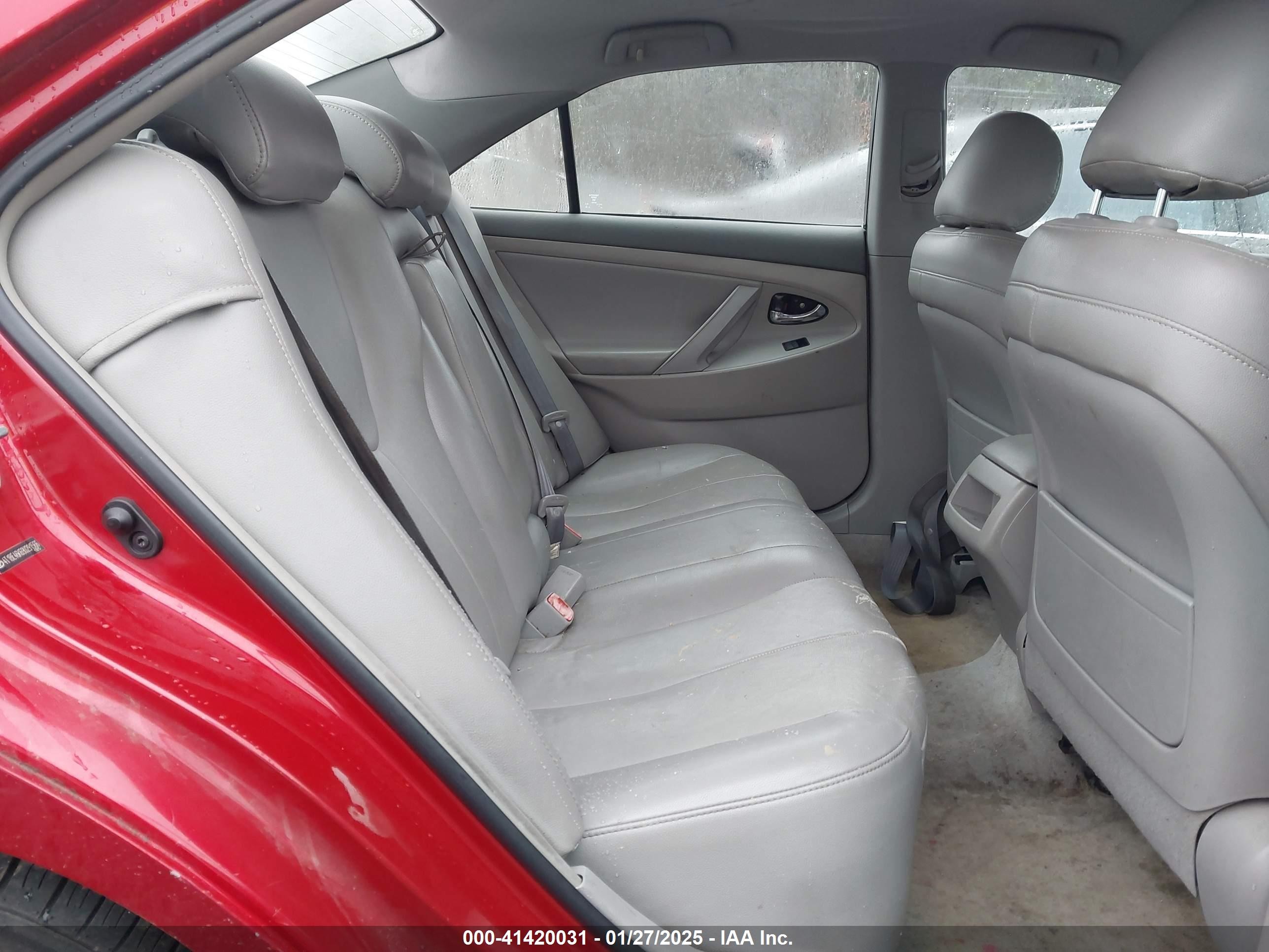 2009 Toyota Camry Le Red vin: 4T1BE46K69U291566