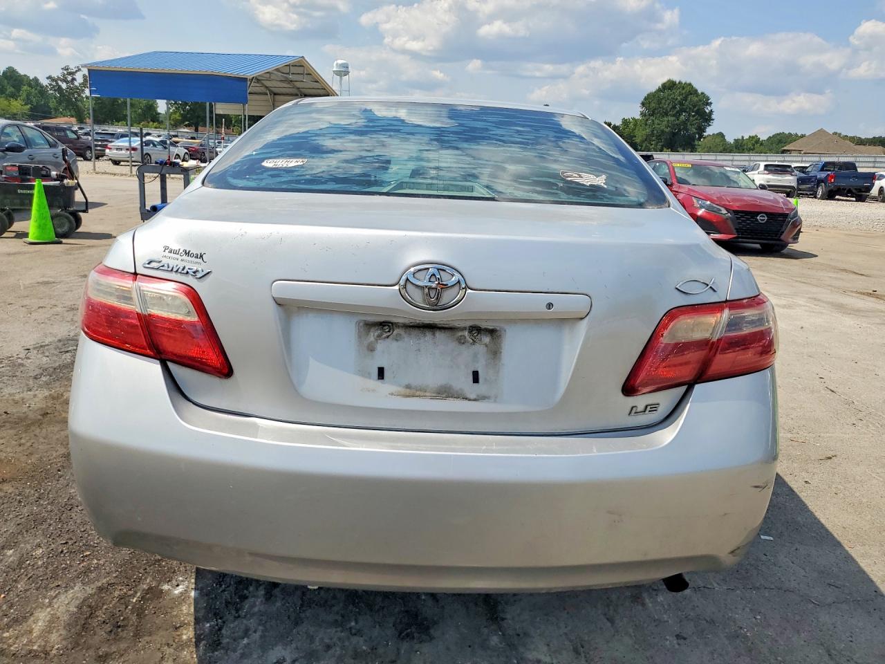 2009 Toyota Camry Le Silver vin: 4T1BE46K69U297741