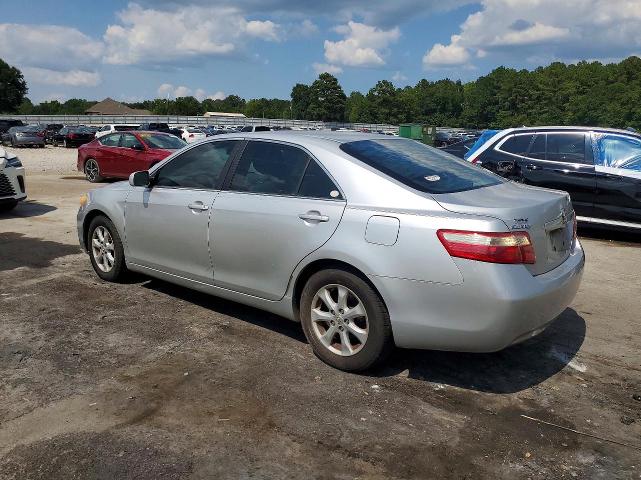2009 Toyota Camry Le Silver vin: 4T1BE46K69U297741