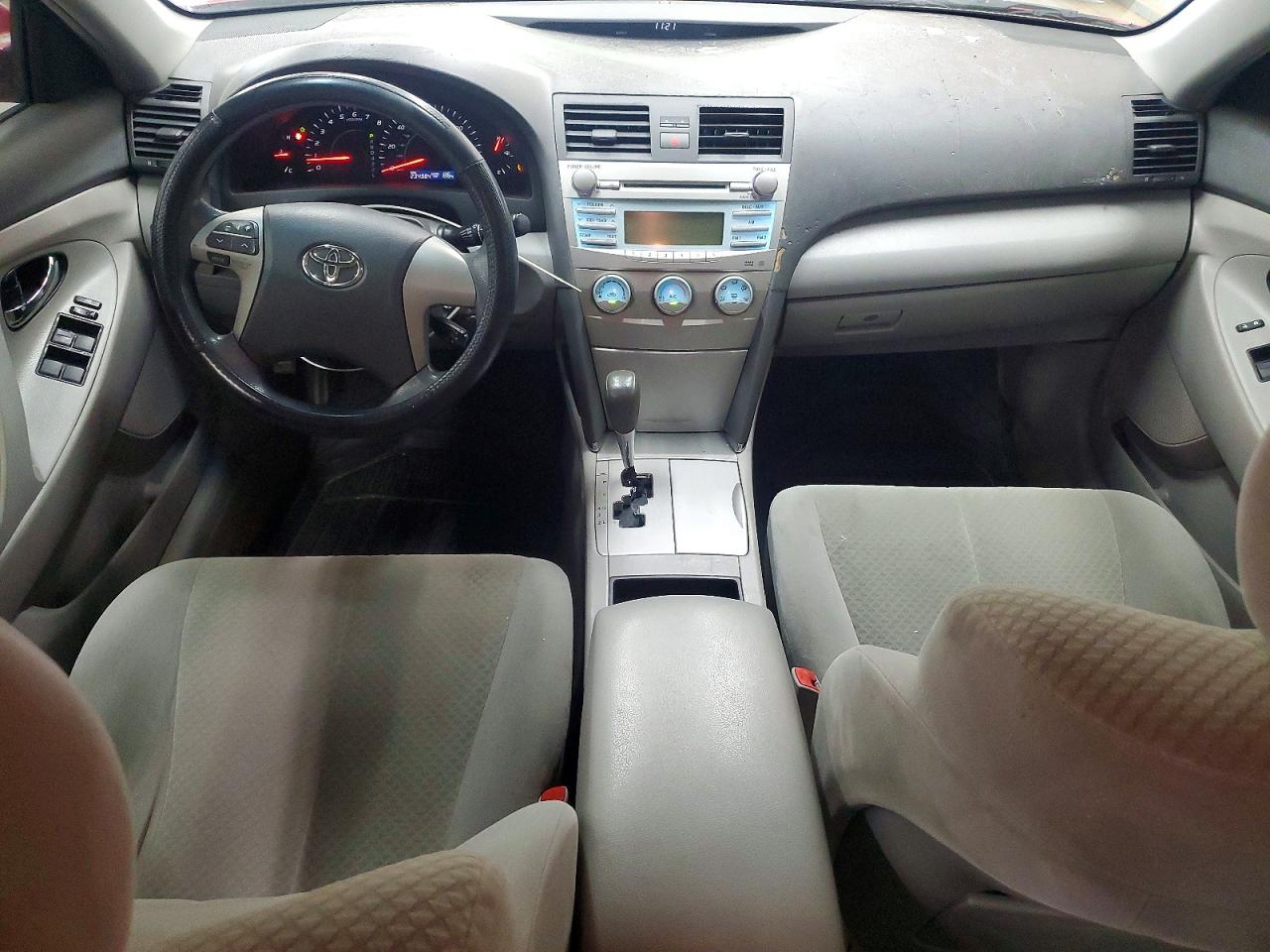 2009 Toyota Camry Le Красный vin: 4T1BE46K69U306020