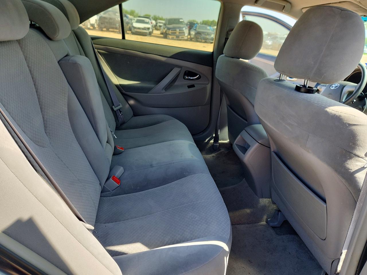 2009 Toyota Camry Le Gray vin: 4T1BE46K69U321701