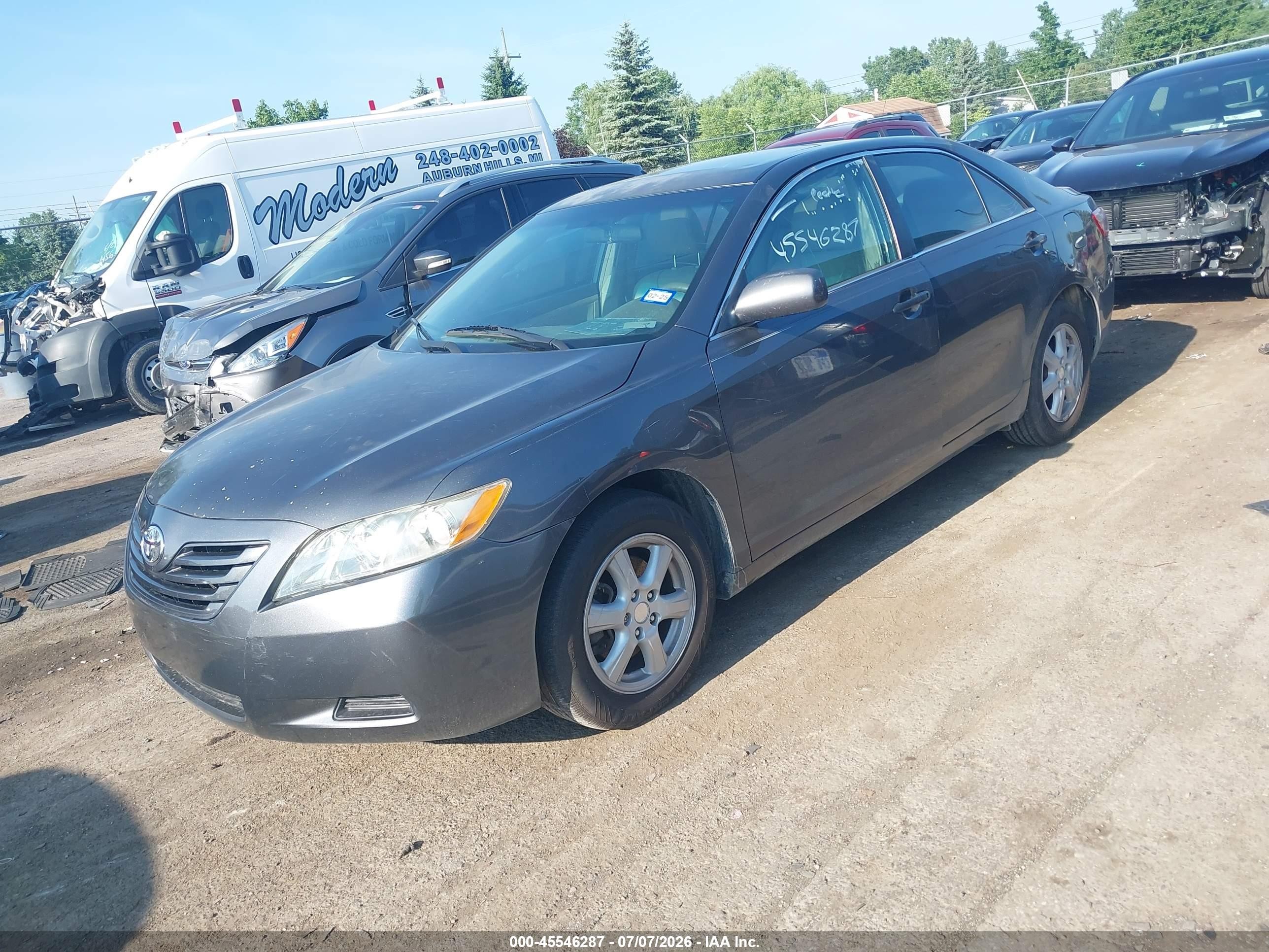 2009 Toyota Camry Le Gray vin: 4T1BE46K69U335579