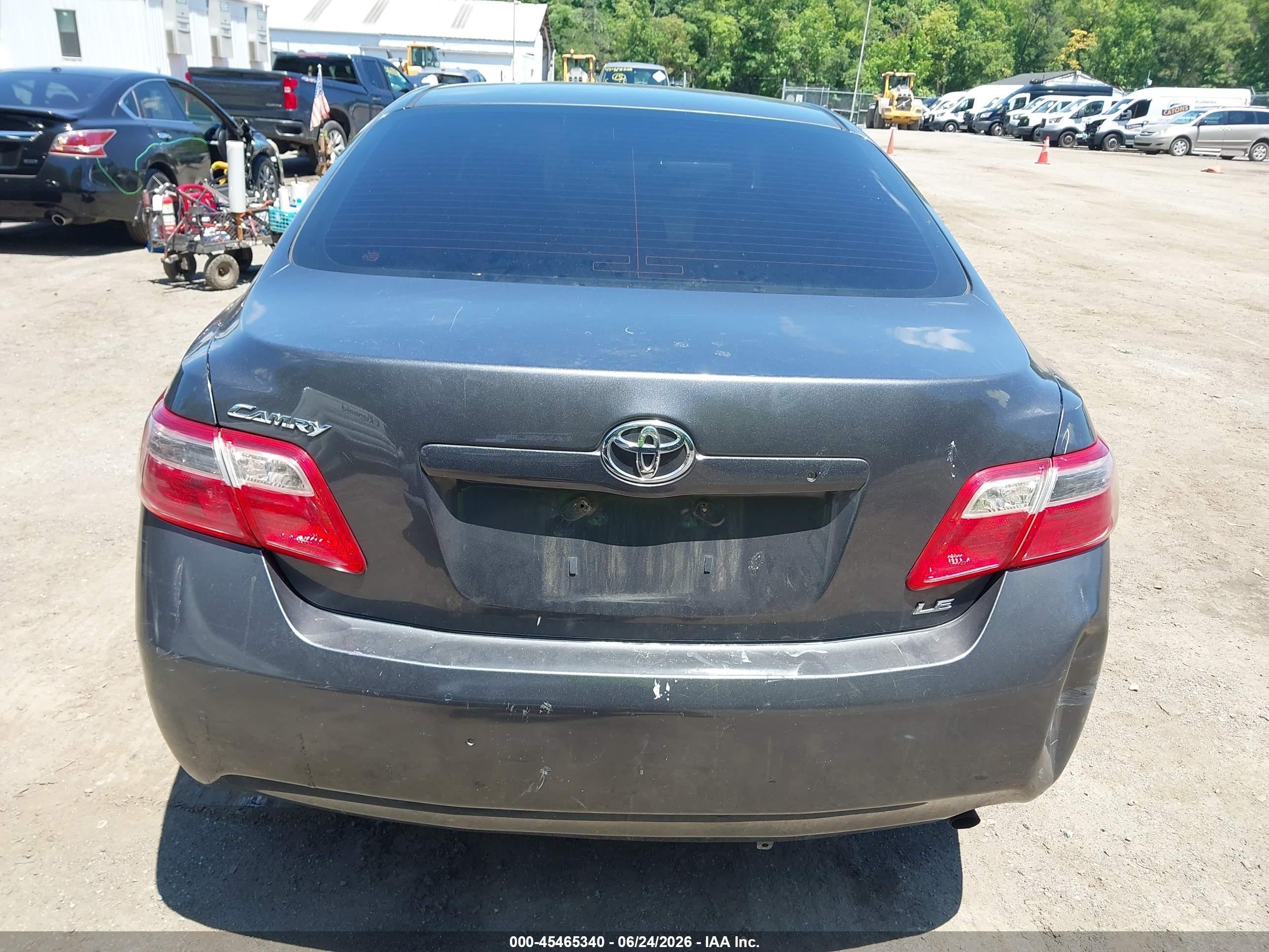 2009 Toyota Camry Le Gray vin: 4T1BE46K69U348848