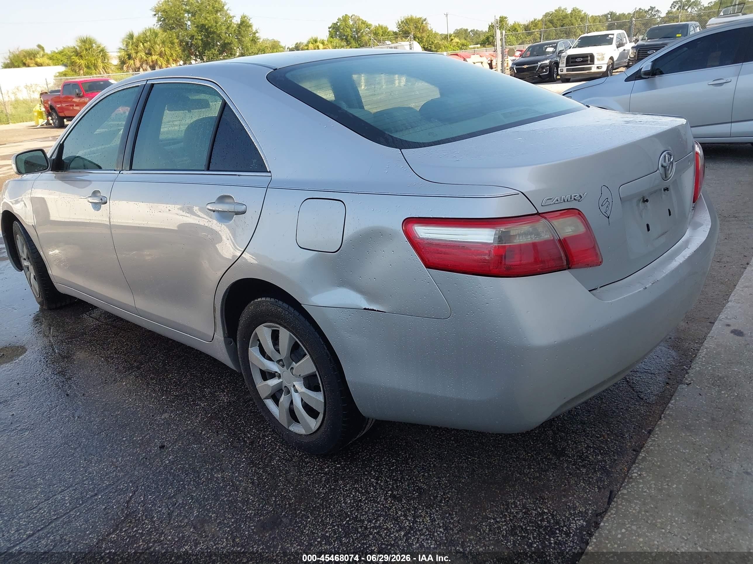 2009 Toyota Camry Le Silver vin: 4T1BE46K69U351281